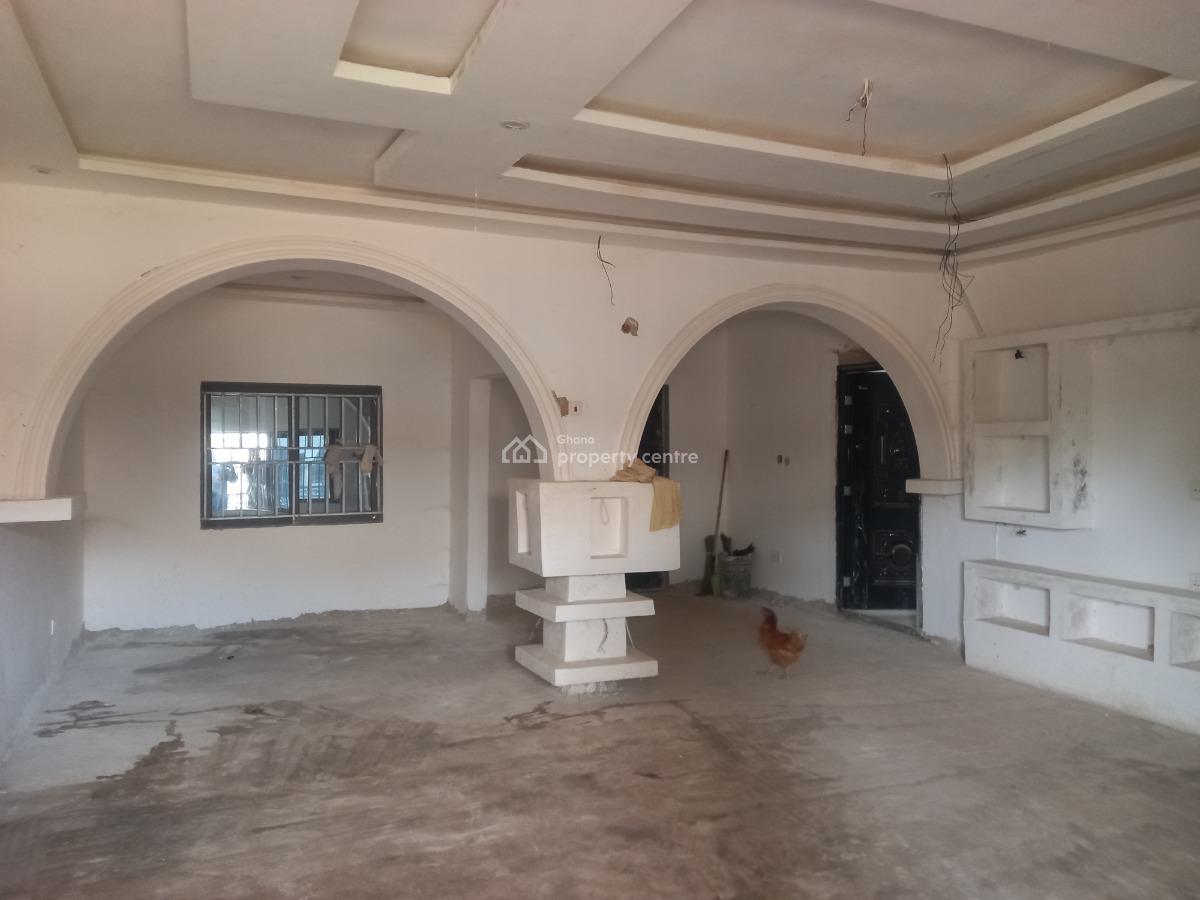 5 Bedrooms, Tano Odumasi,near Kona, on Kumasi Asante Mampong Road., Kumasi Metropolitan, Ashanti, House for Sale