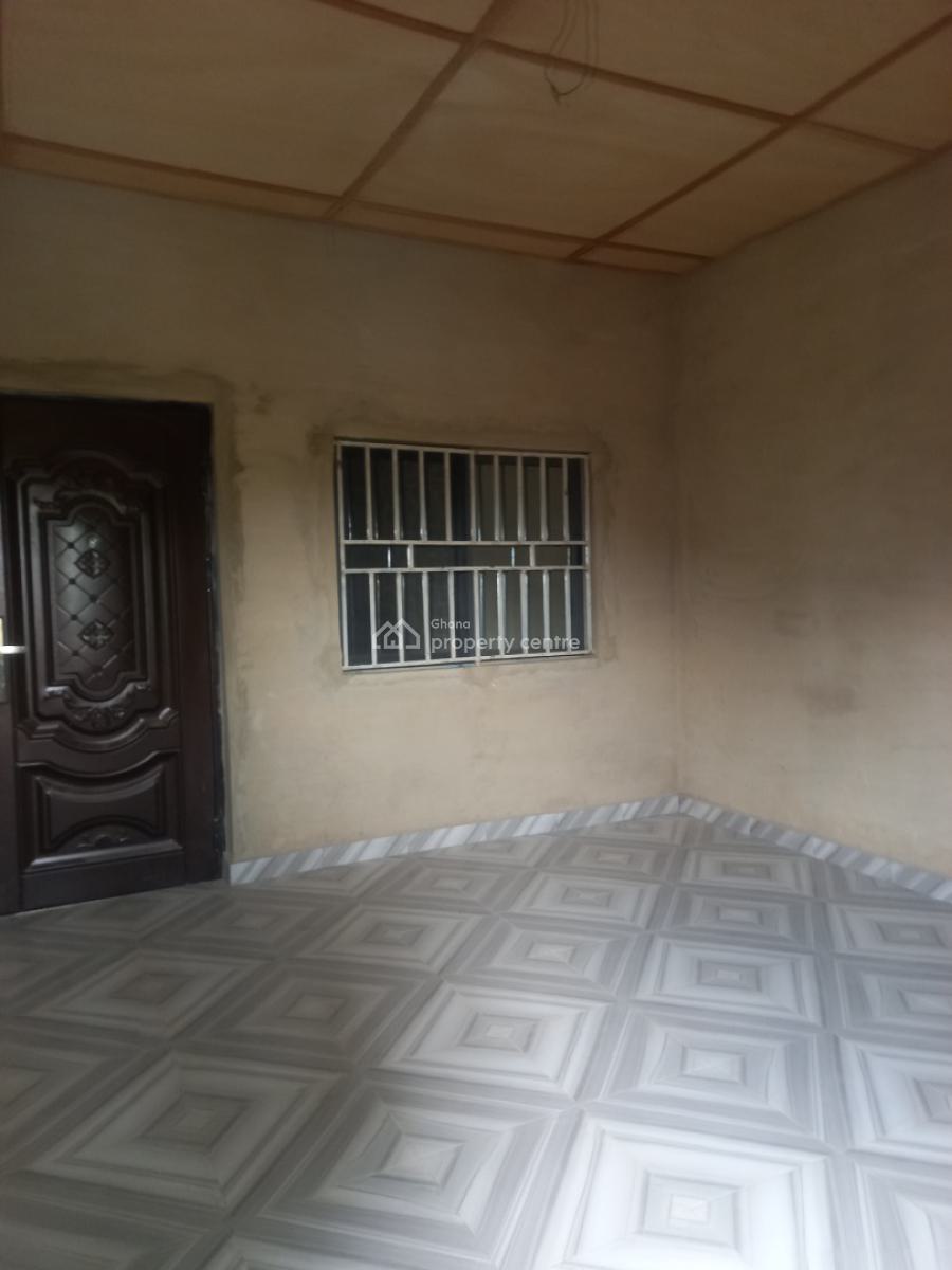 5 Bedrooms, Tano Odumasi,near Kona, on Kumasi Asante Mampong Road., Kumasi Metropolitan, Ashanti, House for Sale
