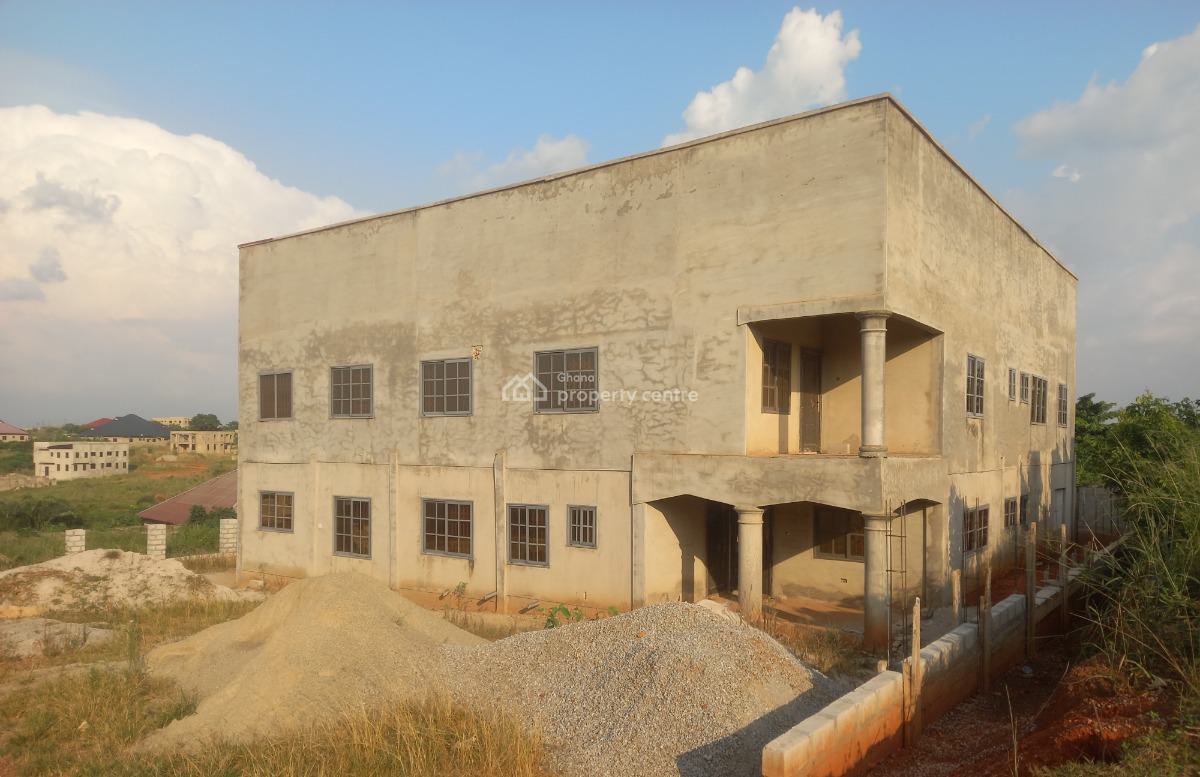 6 Bedrooms, Asuofia Kokoben,  on Abrepo Road., Kumasi Metropolitan, Ashanti, House for Sale