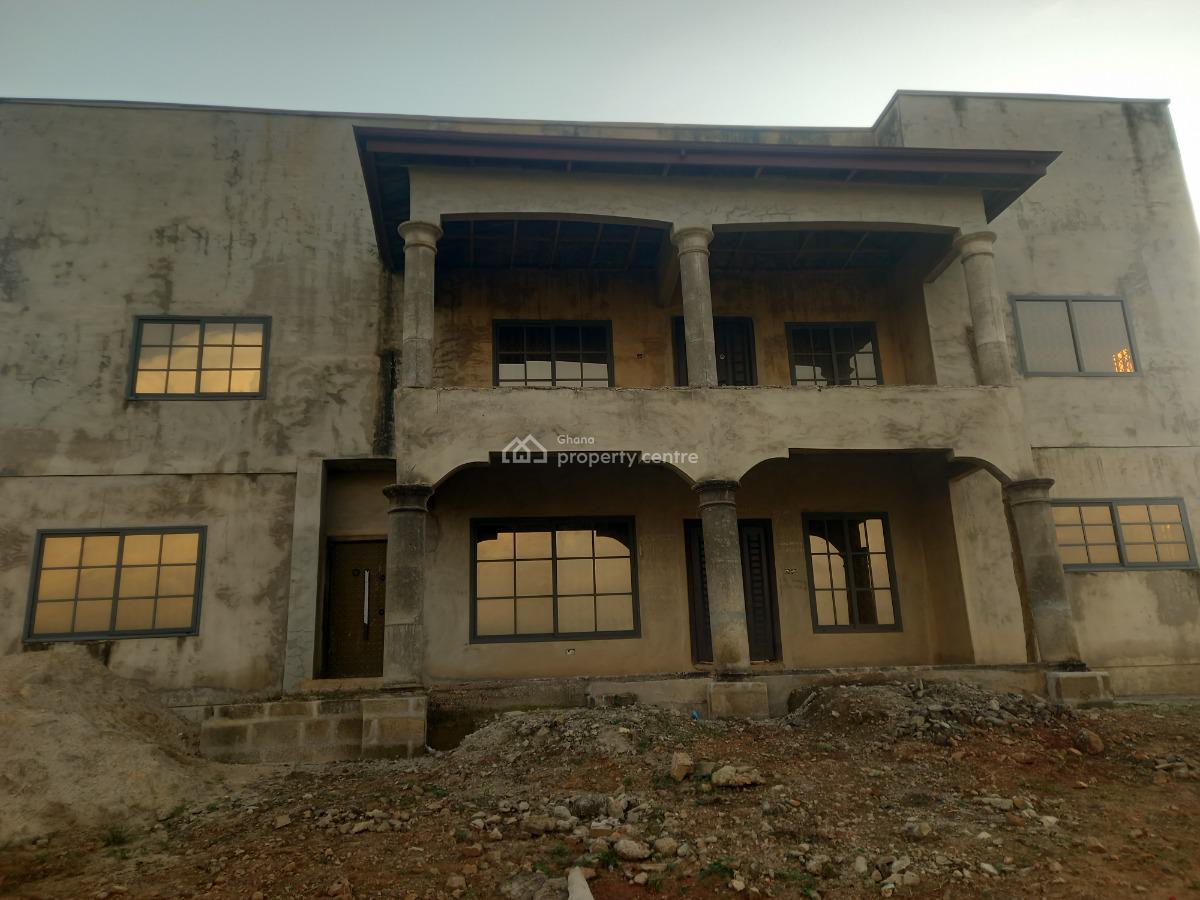 6 Bedrooms, Asuofia Kokoben,  on Abrepo Road., Kumasi Metropolitan, Ashanti, House for Sale