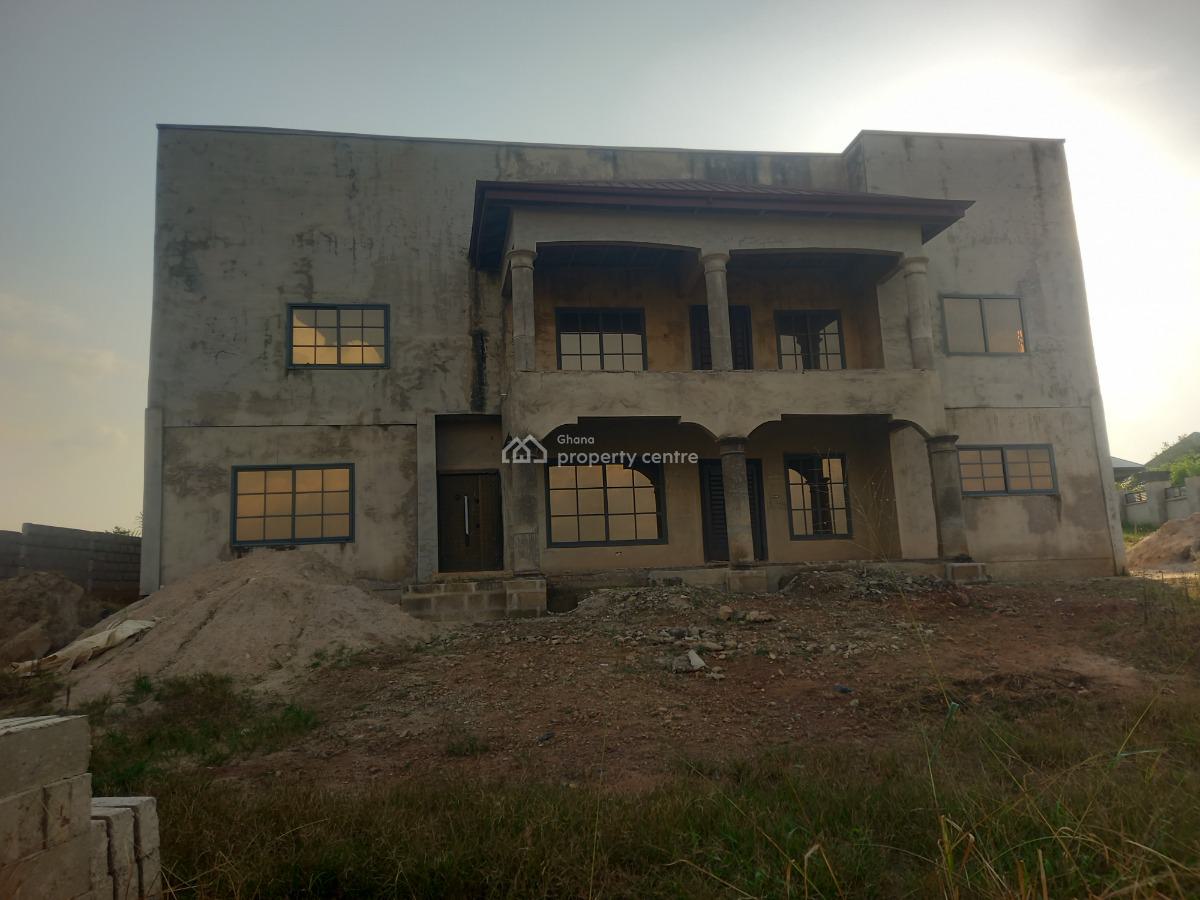 6 Bedrooms, Asuofia Kokoben,  on Abrepo Road., Kumasi Metropolitan, Ashanti, House for Sale