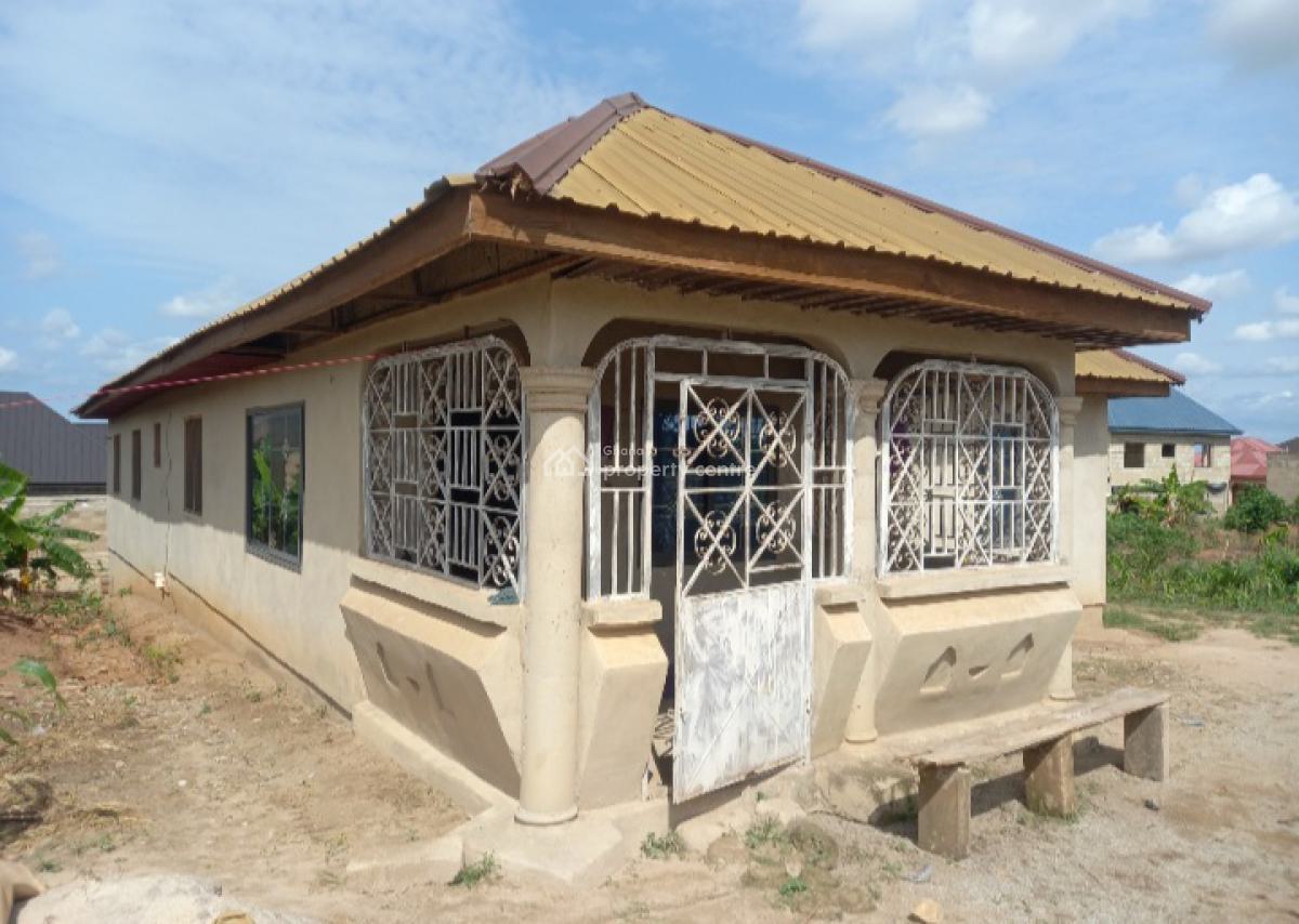5 Bedrooms, Kenyasi Adwumam, Islamic., Kumasi Metropolitan, Ashanti, House for Sale