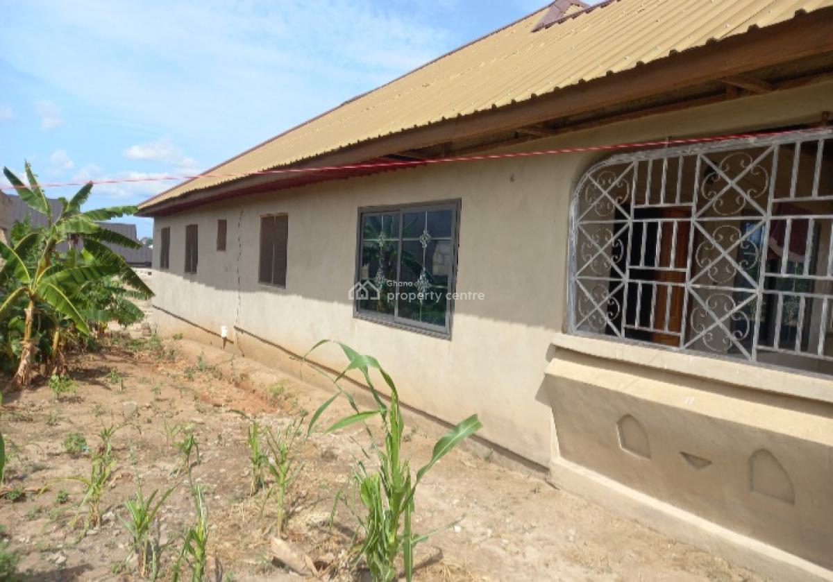 5 Bedrooms, Kenyasi Adwumam, Islamic., Kumasi Metropolitan, Ashanti, House for Sale