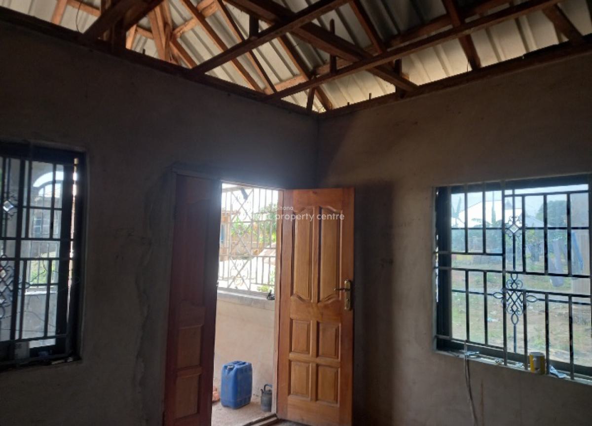 5 Bedrooms, Kenyasi Adwumam, Islamic., Kumasi Metropolitan, Ashanti, House for Sale