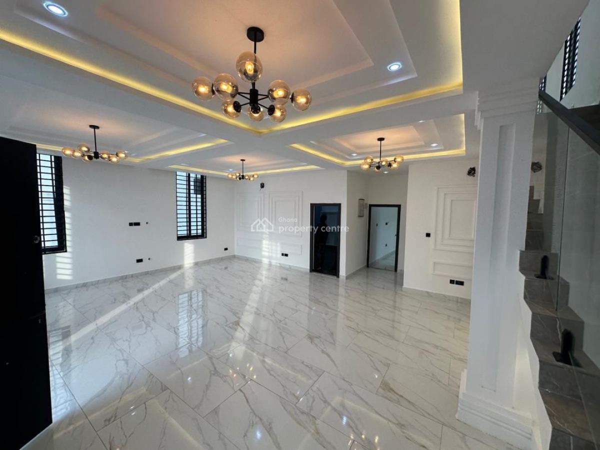 Luxury 4 Bedrooms House, Nanakrom Estate Road, Adenta Municipal, Accra, House for Sale