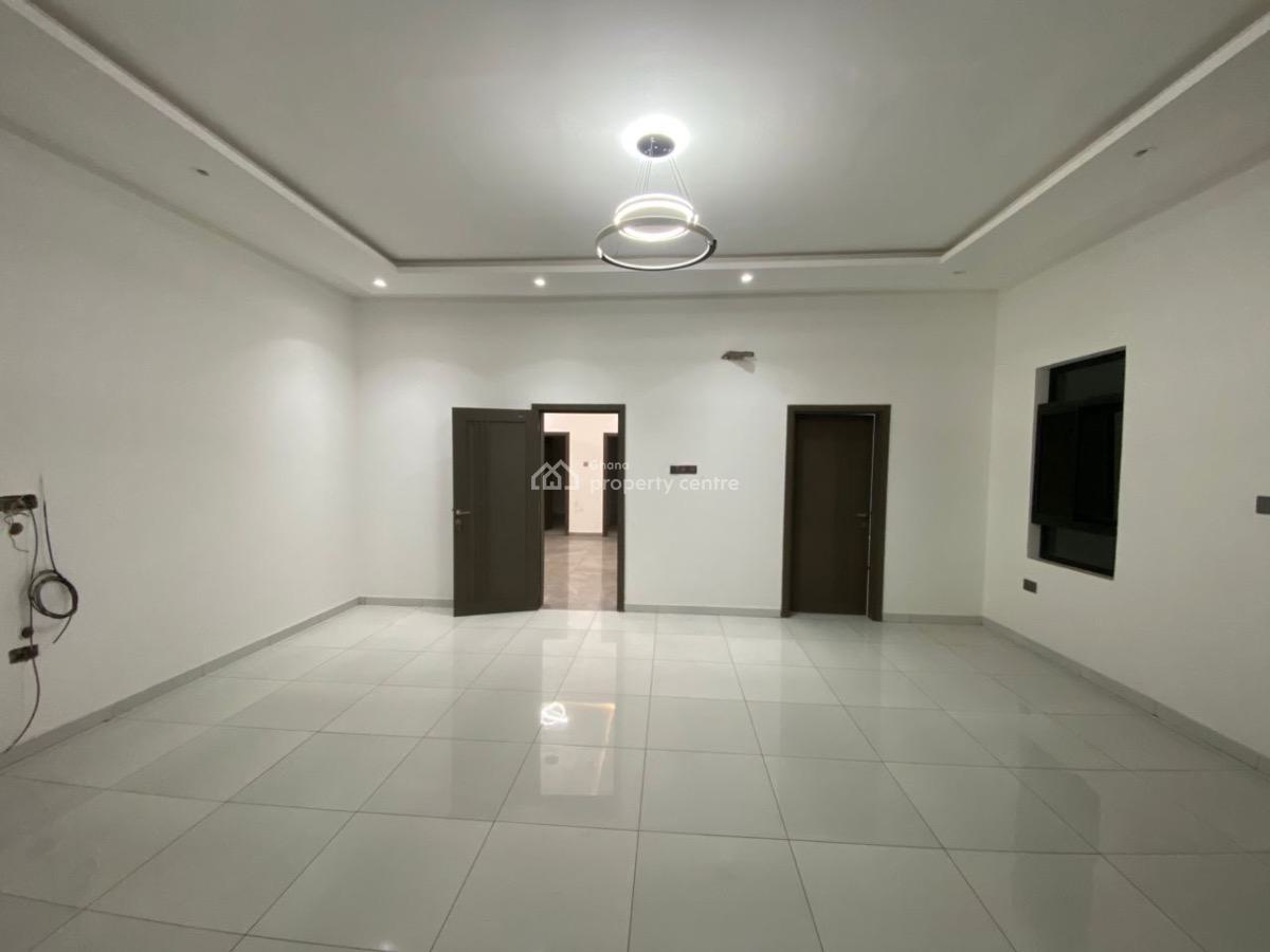 Luxury 3 Bedrooms House, Nanakrom Road, Ashaley Botwe, Adenta Municipal, Accra, House for Sale