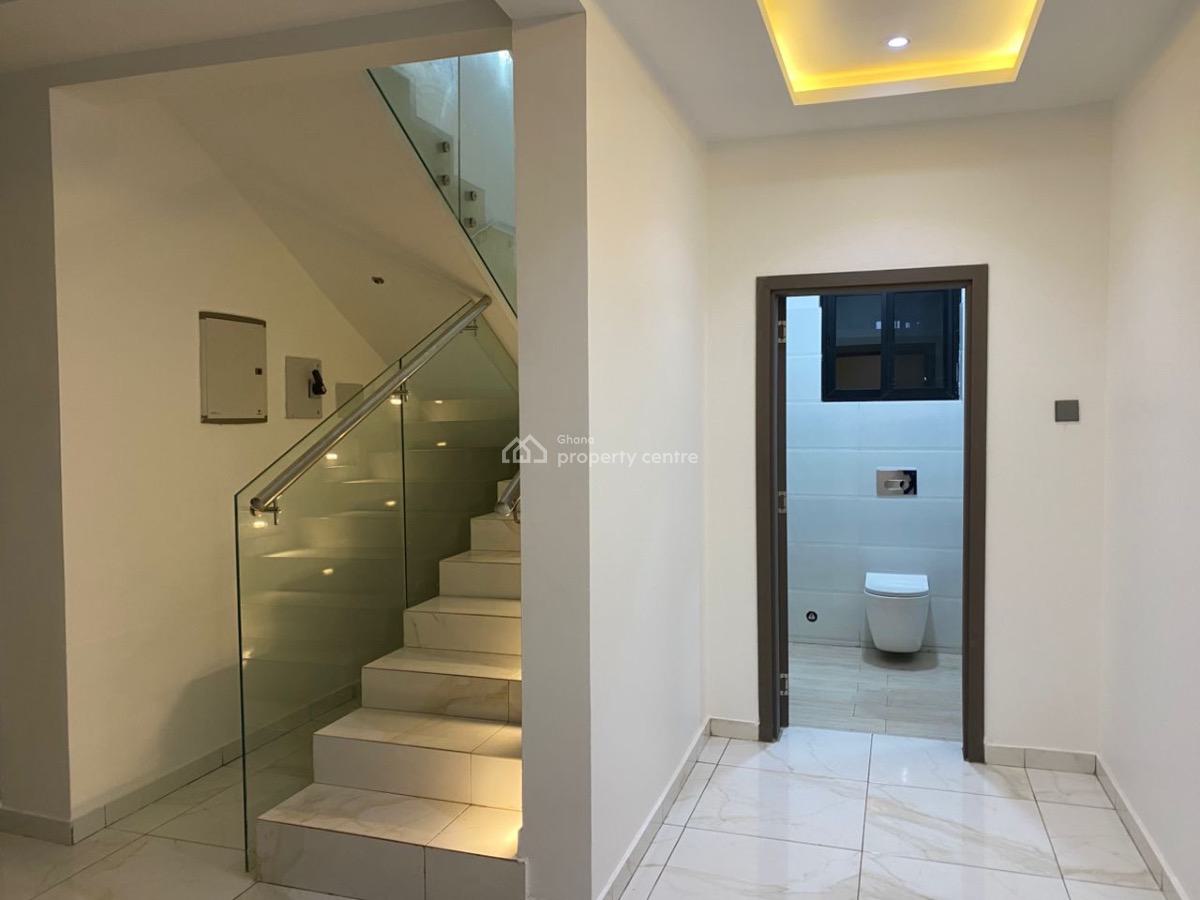 Luxury 3 Bedrooms House, Nanakrom Road, Ashaley Botwe, Adenta Municipal, Accra, House for Sale