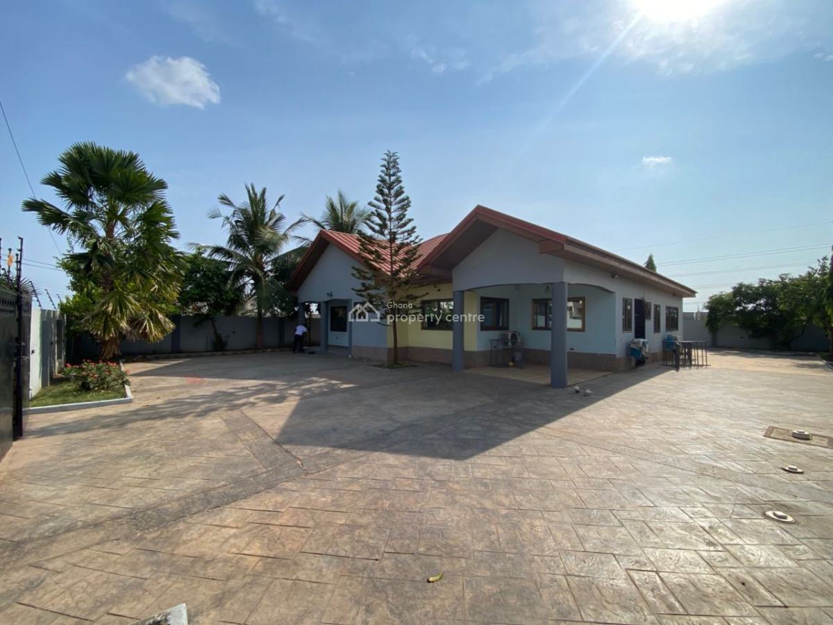 Newly Built 4 Bedrooms House, Nanakrom Road, Ashaley Botwe, Adenta Municipal, Accra, House for Rent