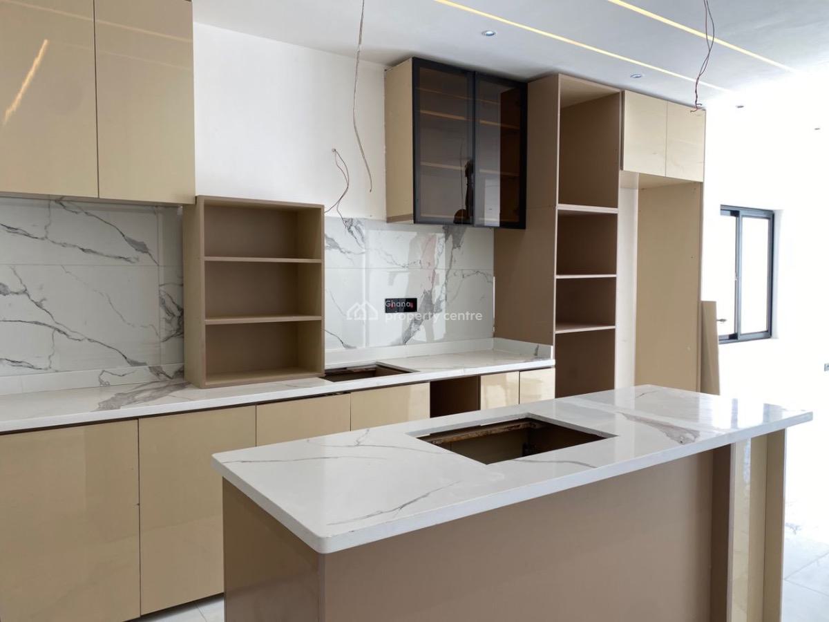 Luxury 4 Bedrooms House, Botwe Road, Ashaley Botwe, Adenta Municipal, Accra, House for Sale