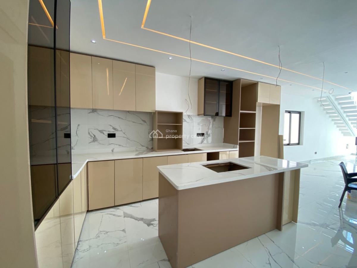 Luxury 4 Bedrooms House, Botwe Road, Ashaley Botwe, Adenta Municipal, Accra, House for Sale
