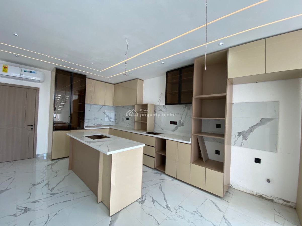 Luxury 4 Bedrooms House, Botwe Road, Ashaley Botwe, Adenta Municipal, Accra, House for Sale