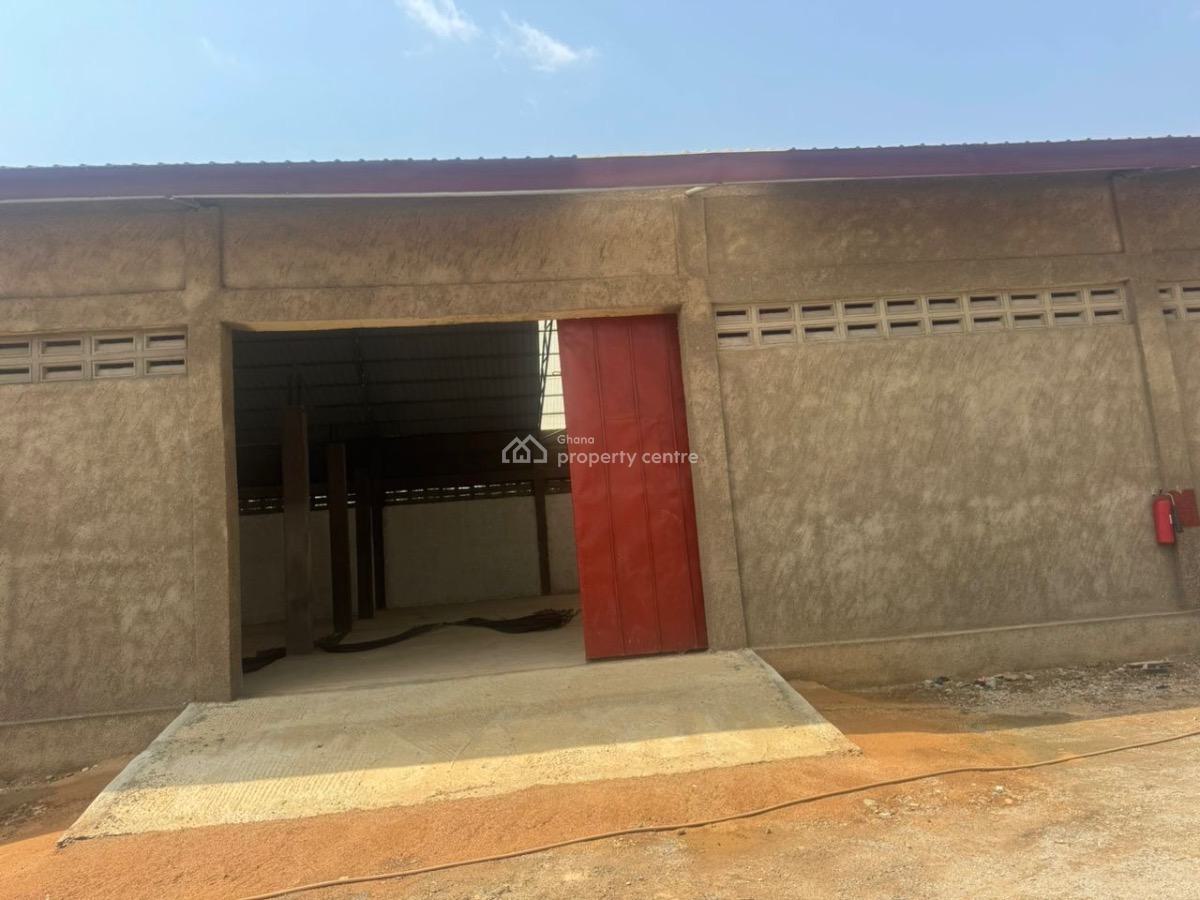 1,000 Sqm Warehouse at Weija Junction, Weija Junction, Weija, Ga South Municipal, Accra, Warehouse for Rent