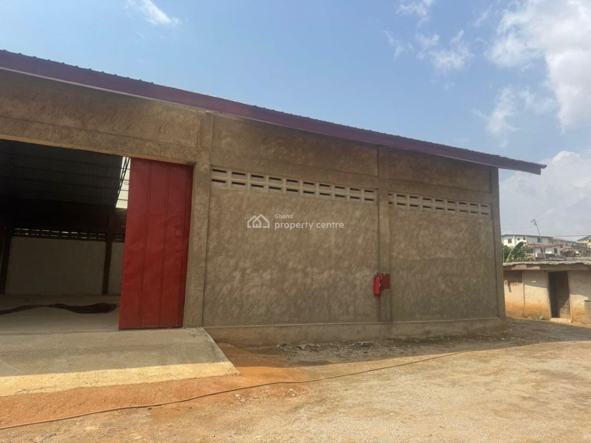 1,000 Sqm Warehouse at Weija Junction, Weija Junction, Weija, Ga South Municipal, Accra, Warehouse for Rent