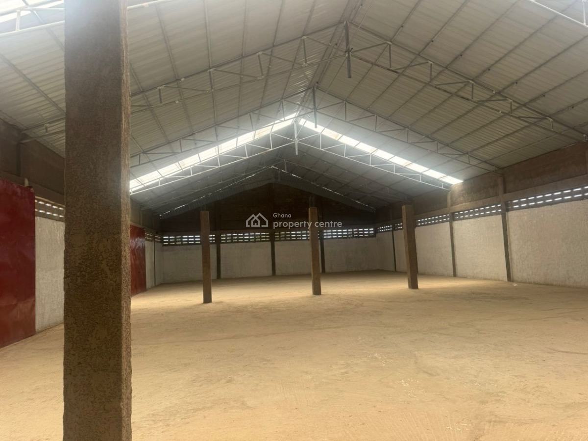 1,000 Sqm Warehouse at Weija Junction, Weija Junction, Weija, Ga South Municipal, Accra, Warehouse for Rent