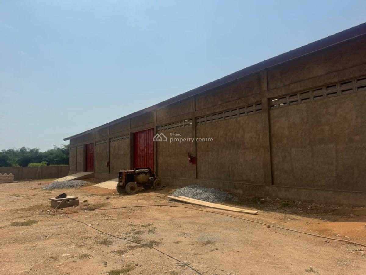 1,000 Sqm Warehouse at Weija Junction, Weija Junction, Weija, Ga South Municipal, Accra, Warehouse for Rent
