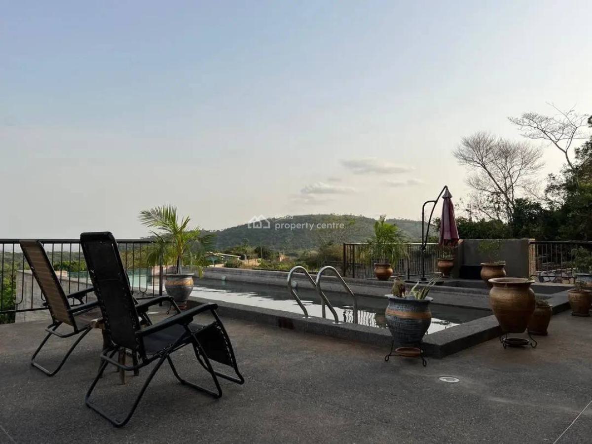 Massive 5 Bedrooms Villa at Aburi Mountains, Aburi Mountains, Aburi, Akuapim South Municipal, Eastern Region, Detached Duplex for Sale