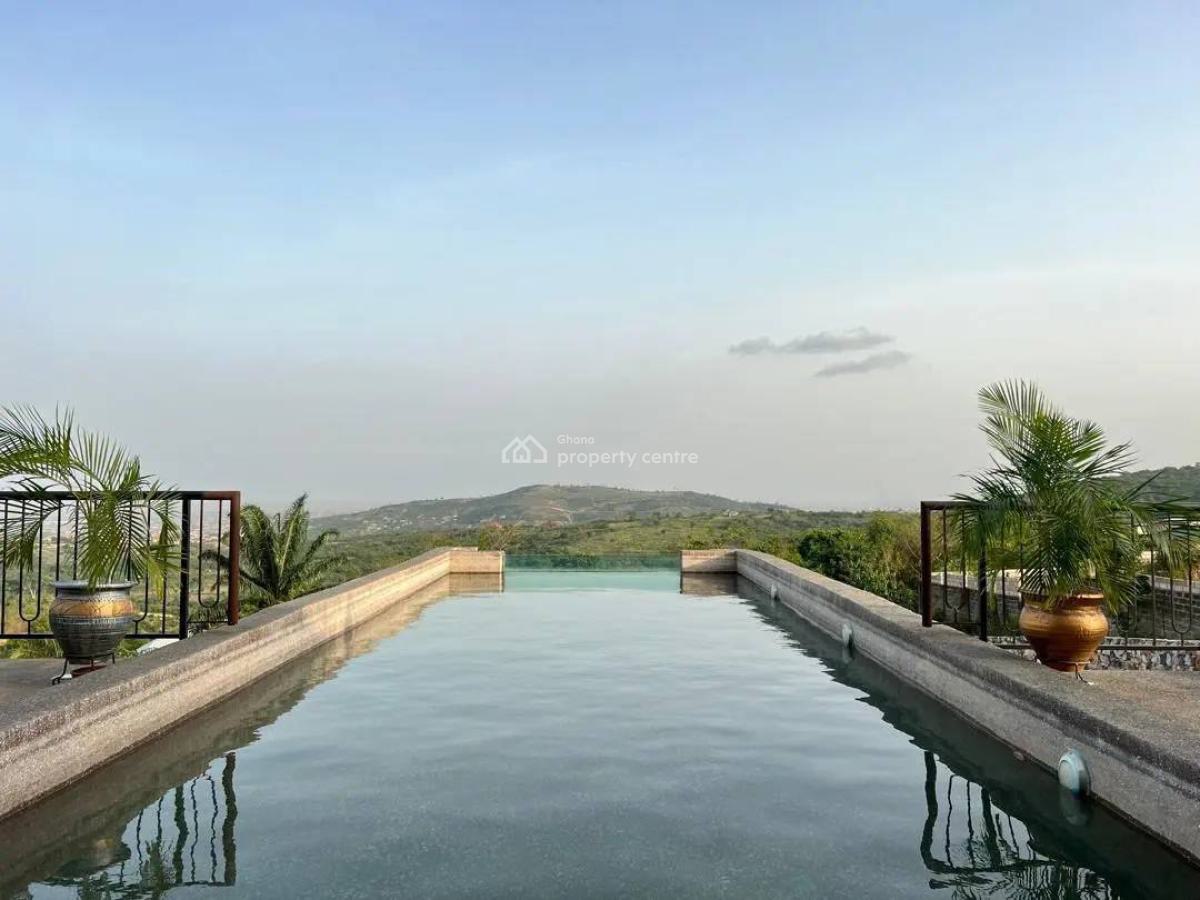 Massive 5 Bedrooms Villa at Aburi Mountains, Aburi Mountains, Aburi, Akuapim South Municipal, Eastern Region, Detached Duplex for Sale