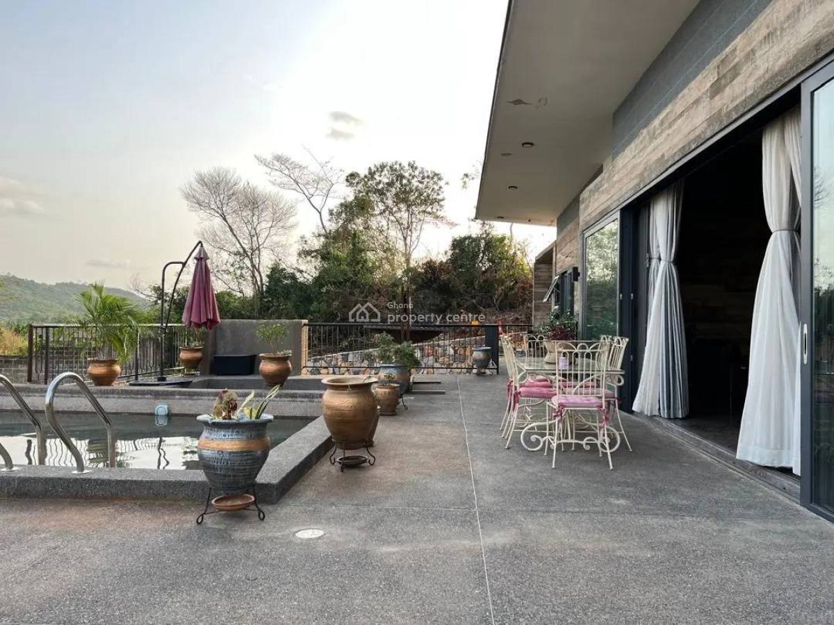 Massive 5 Bedrooms Villa at Aburi Mountains, Aburi Mountains, Aburi, Akuapim South Municipal, Eastern Region, Detached Duplex for Sale