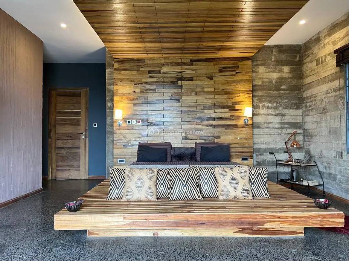 Massive 5 Bedrooms Villa at Aburi Mountains, Aburi Mountains, Aburi, Akuapim South Municipal, Eastern Region, Detached Duplex for Sale