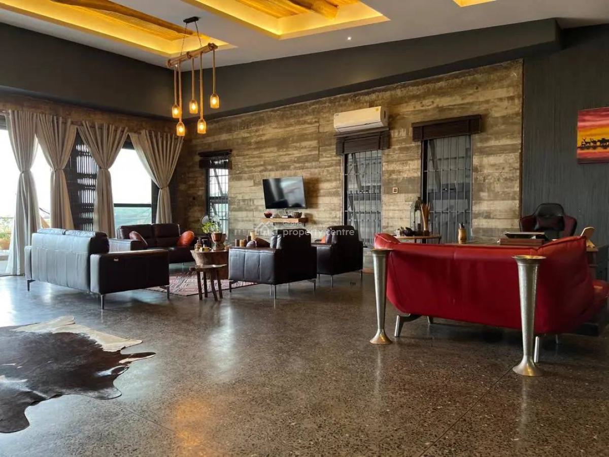 Massive 5 Bedrooms Villa at Aburi Mountains, Aburi Mountains, Aburi, Akuapim South Municipal, Eastern Region, Detached Duplex for Sale