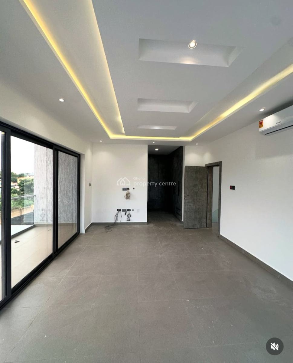 Executive 4-bedroom Townhouse@ Botwe School Junction, School Junction, Ashaley Botwe, Adenta Municipal, Accra, Townhouse for Sale