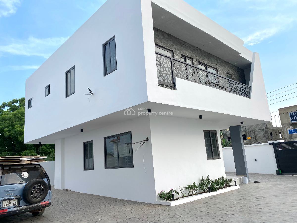 3 Bedrooms 1 Outhouse with Pool 80% Ready, School Junction, Adjiringanor, East Legon, Accra, Townhouse for Sale