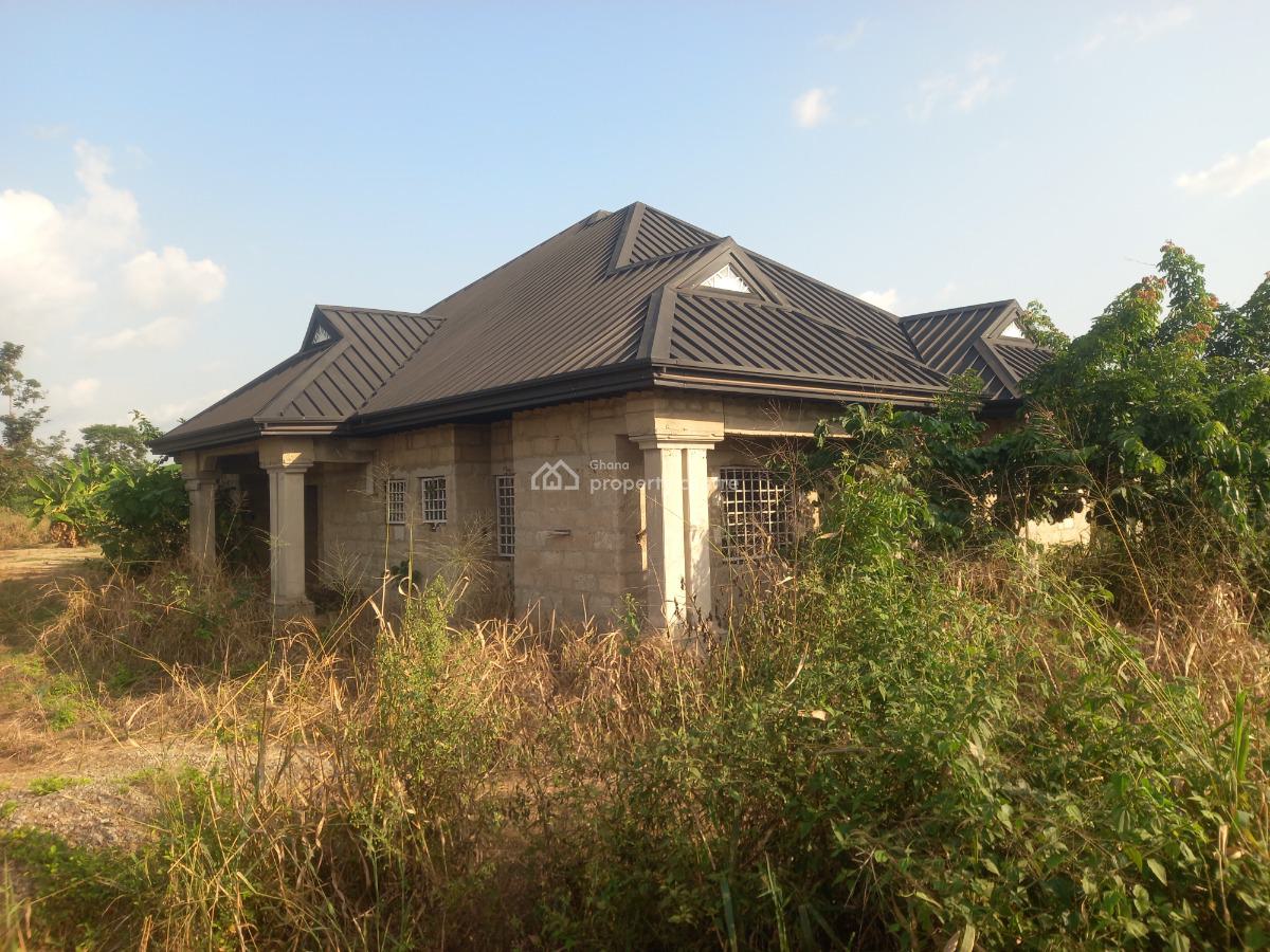 5 Bedrooms, Ejisu Onwe,  Donaso Abenase Kwaso Road, Ejisu-juaben Municipal, Ashanti, House for Sale