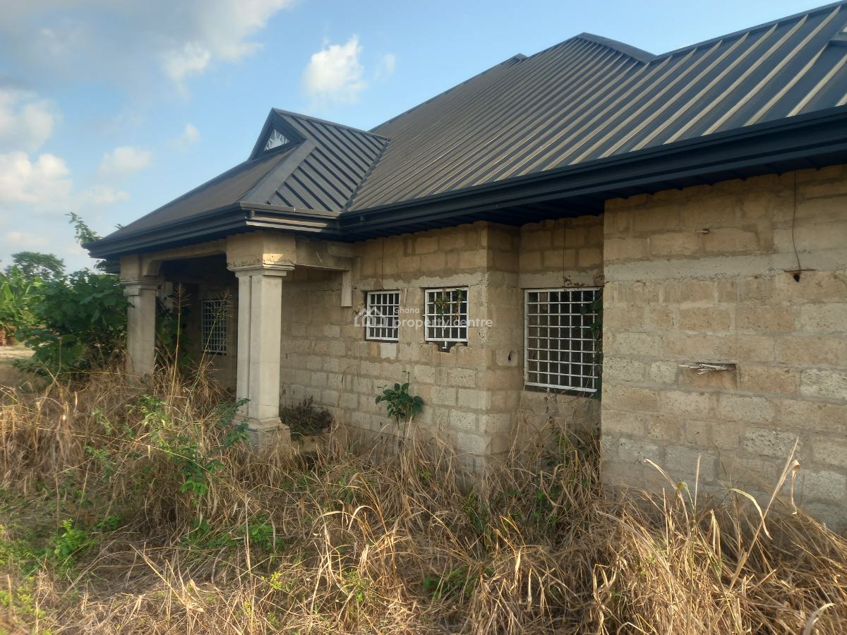 5 Bedrooms, Ejisu Onwe,  Donaso Abenase Kwaso Road, Ejisu-juaben Municipal, Ashanti, House for Sale