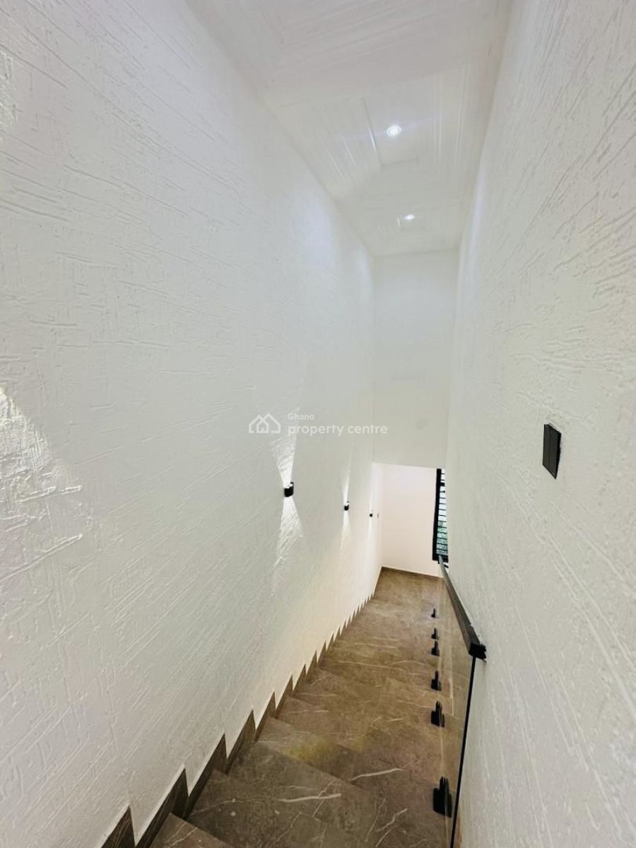 3 Bedroom House, Community 25, Tema, Accra, Detached Duplex for Sale