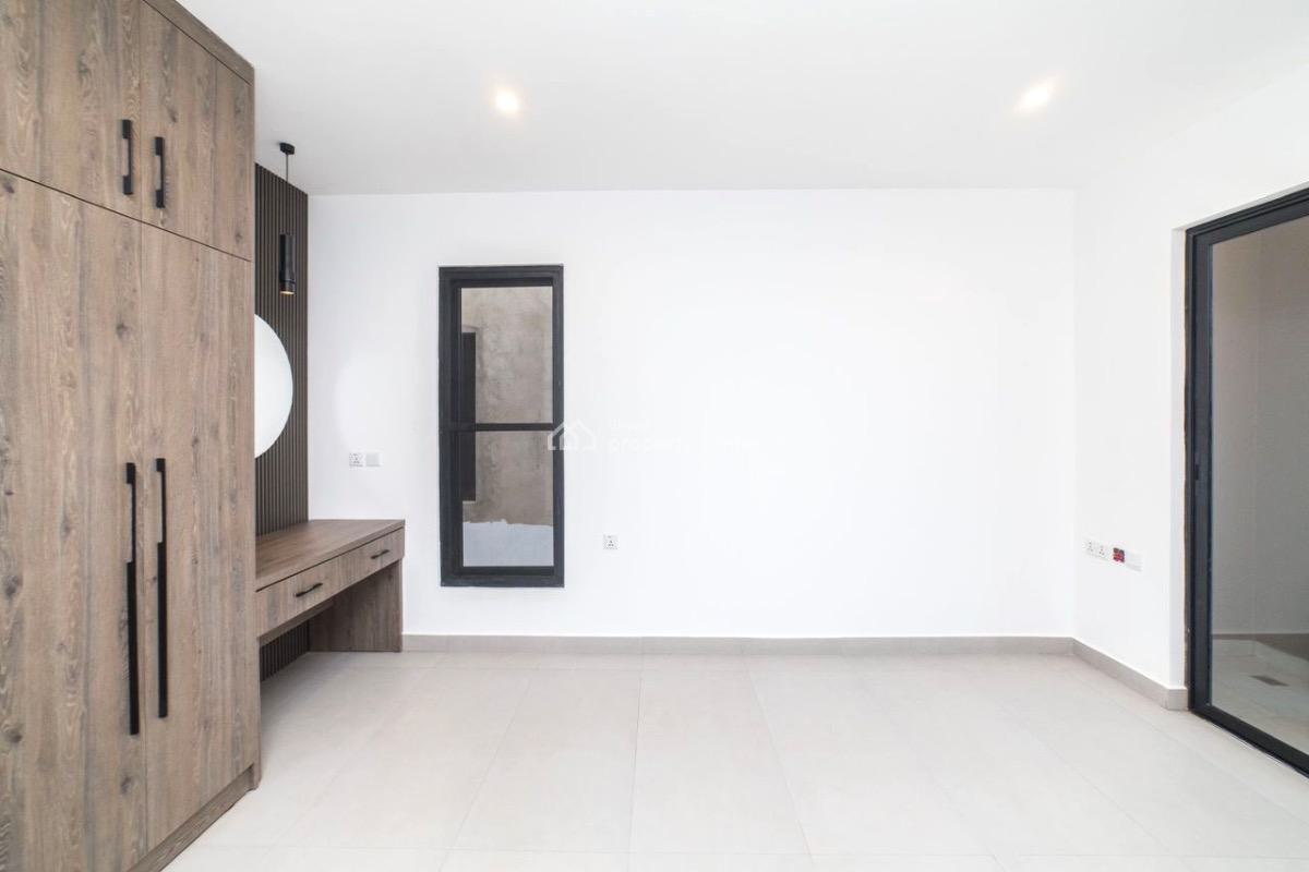 3 Bedroom House, Community 25, Tema, Accra, Detached Duplex for Sale