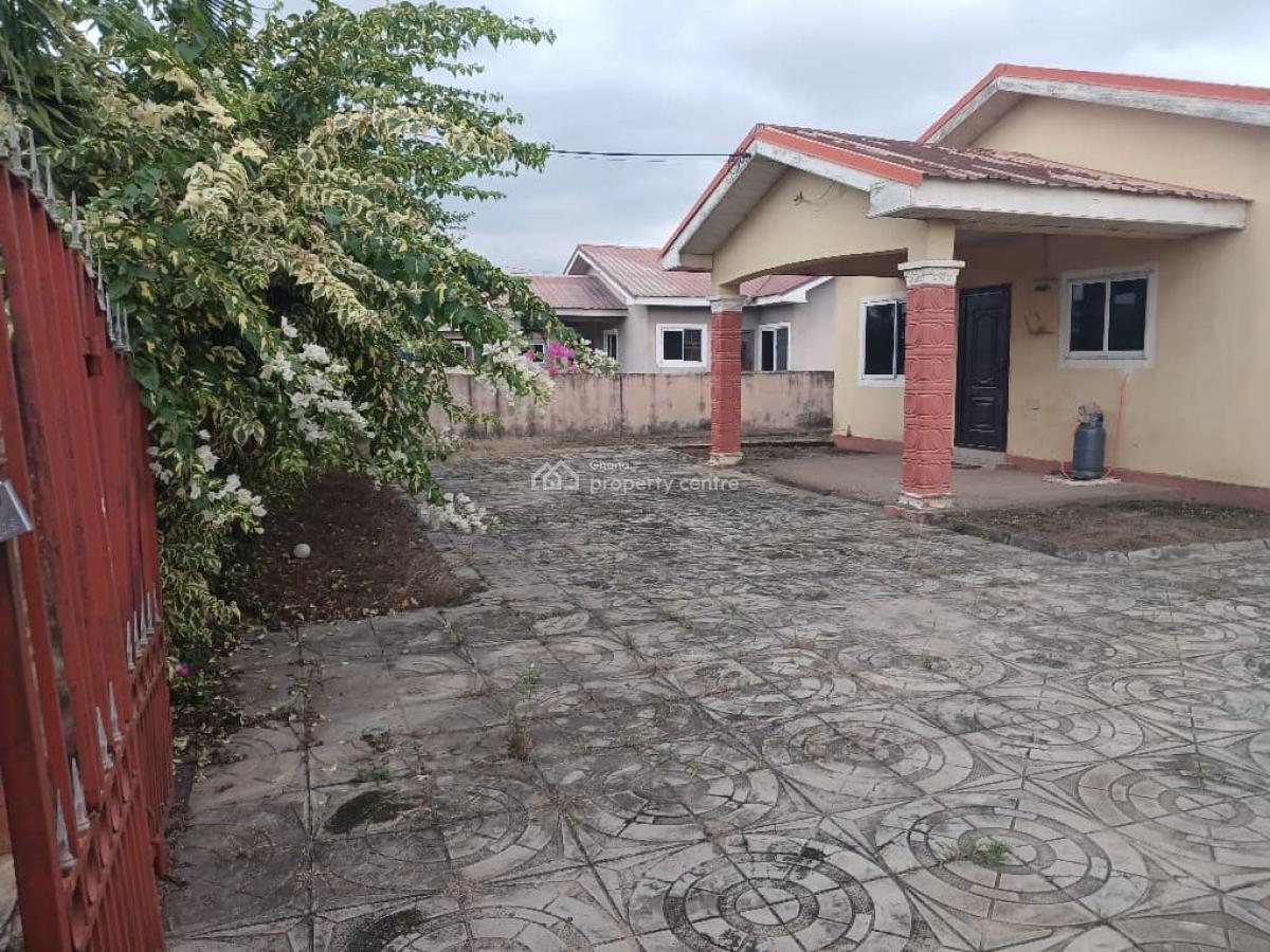 3 Bedrooms at Kuntunse Satellite, Kuntunse Satellite, Amasaman, Ga West Municipal, Accra, Detached Bungalow for Sale