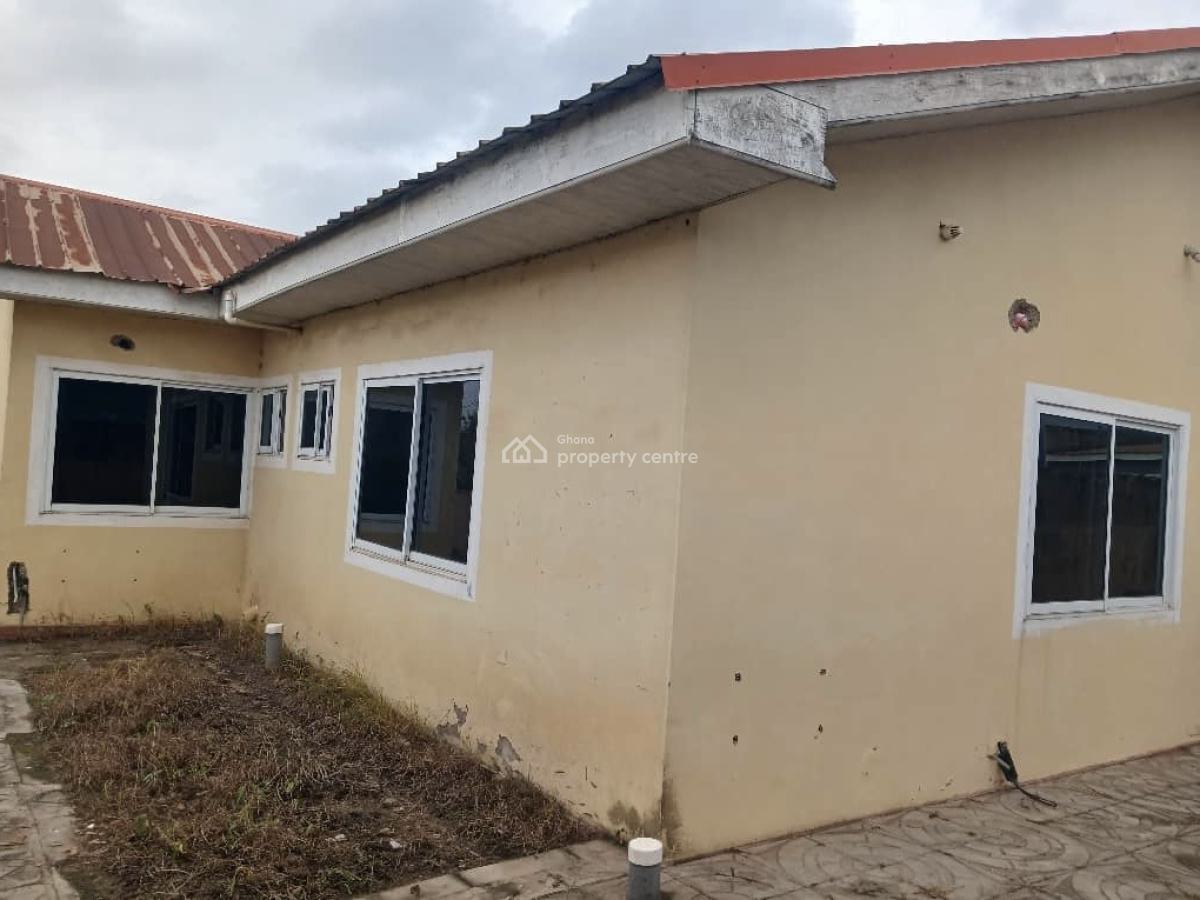 3 Bedrooms at Kuntunse Satellite, Kuntunse Satellite, Amasaman, Ga West Municipal, Accra, Detached Bungalow for Sale