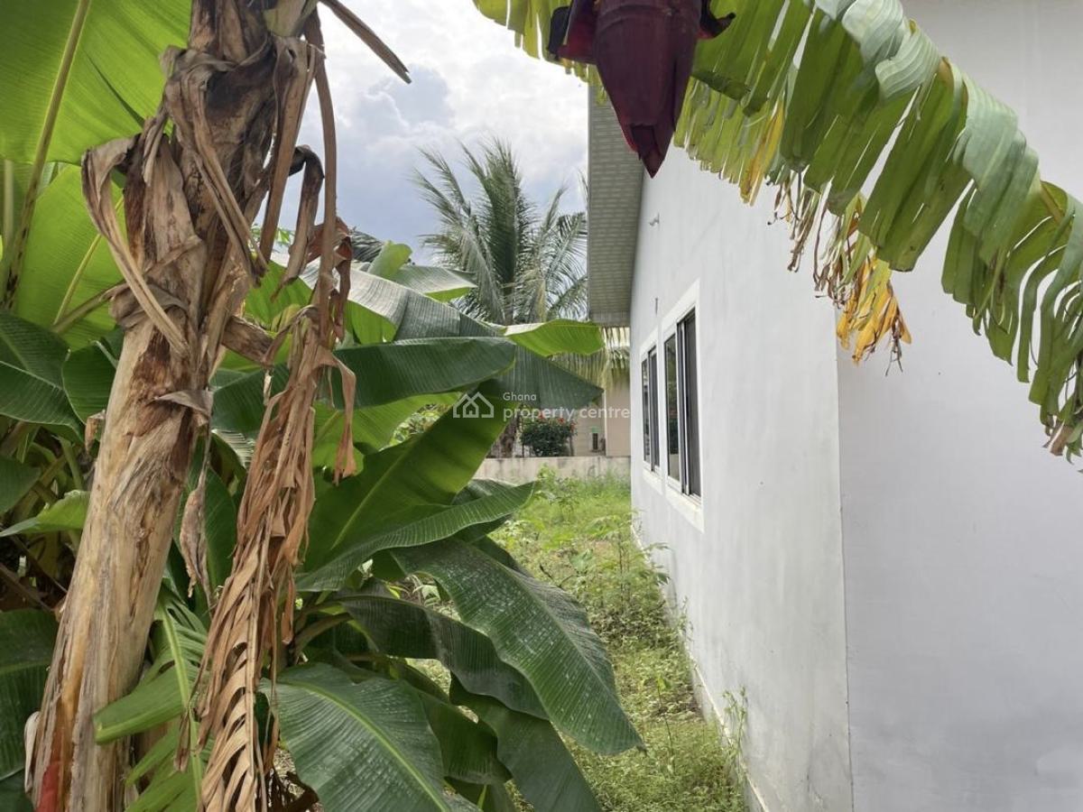 3 Bedrooms at Satellite, Satellite, Amasaman, Ga West Municipal, Accra, Detached Bungalow for Sale