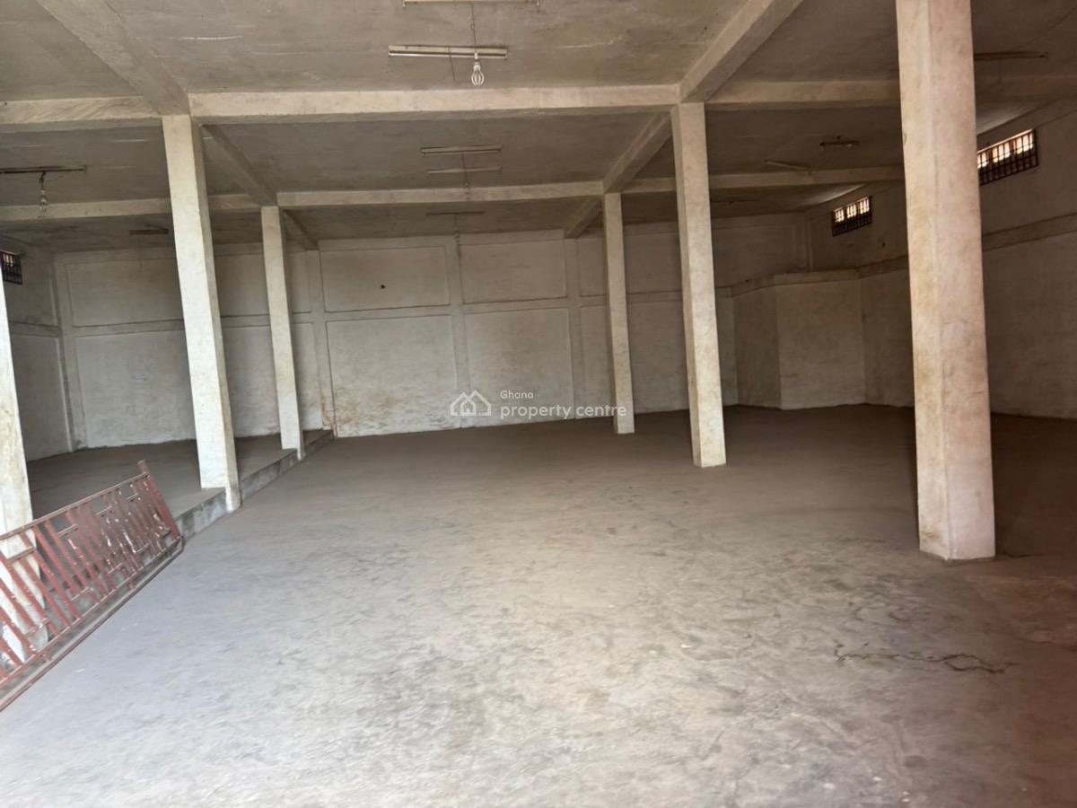 350 Sqm Warehouse at Lapaza, Nyarmekye, Lapaz, Accra, Warehouse for Rent