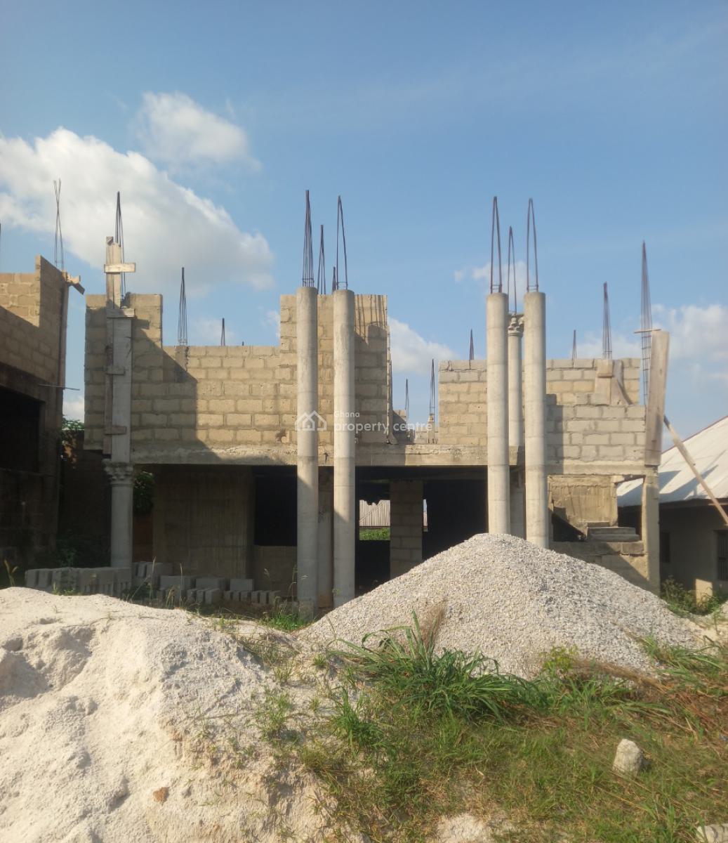 11 Bedrooms  ( 2 Storey Building), Ejisu Krapa., Ejisu-juaben Municipal, Ashanti, House for Sale