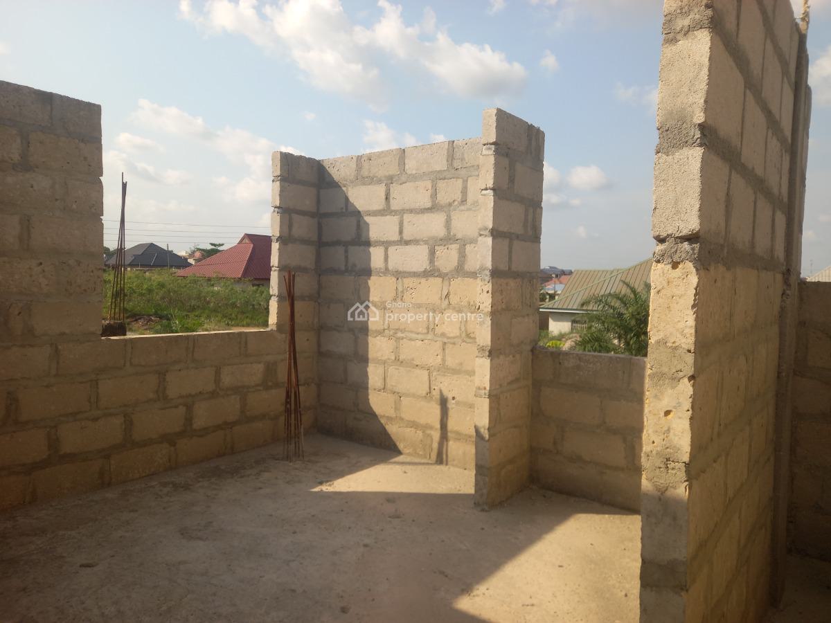 11 Bedrooms  ( 2 Storey Building), Ejisu Krapa., Ejisu-juaben Municipal, Ashanti, House for Sale