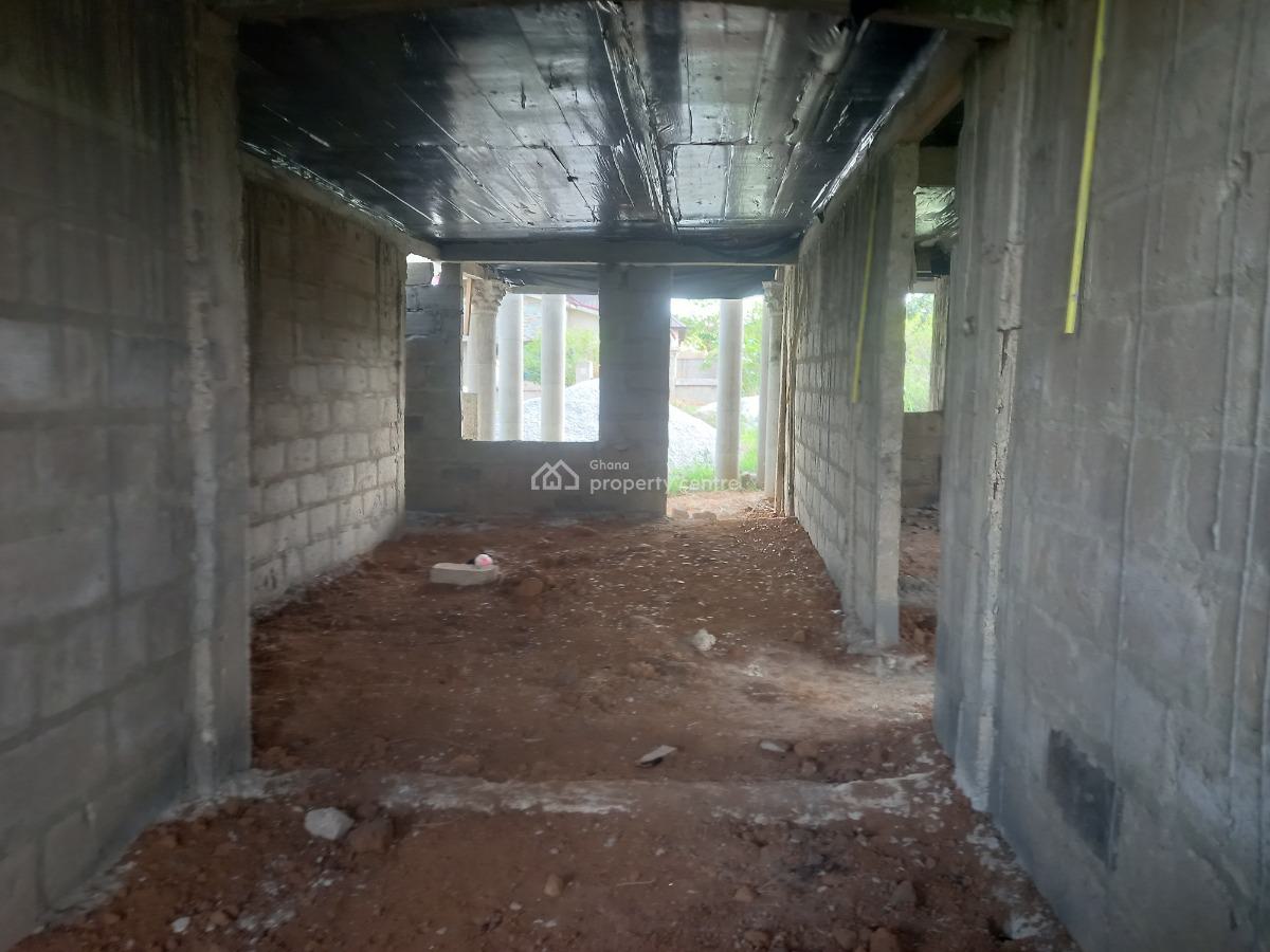 11 Bedrooms  ( 2 Storey Building), Ejisu Krapa., Ejisu-juaben Municipal, Ashanti, House for Sale