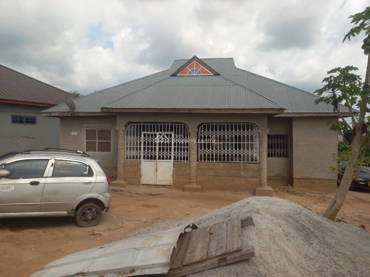 4 Bedrooms, Ejisu Manhyia., Ejisu-juaben Municipal, Ashanti, House for Sale