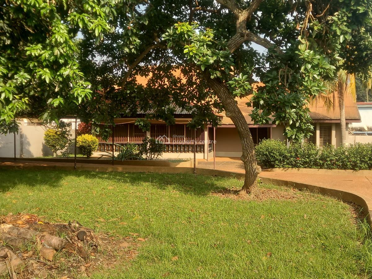 4 Bedrooms, Kwadaso Odineho, Near Pataase,  Santasi., Kumasi Metropolitan, Ashanti, House for Sale