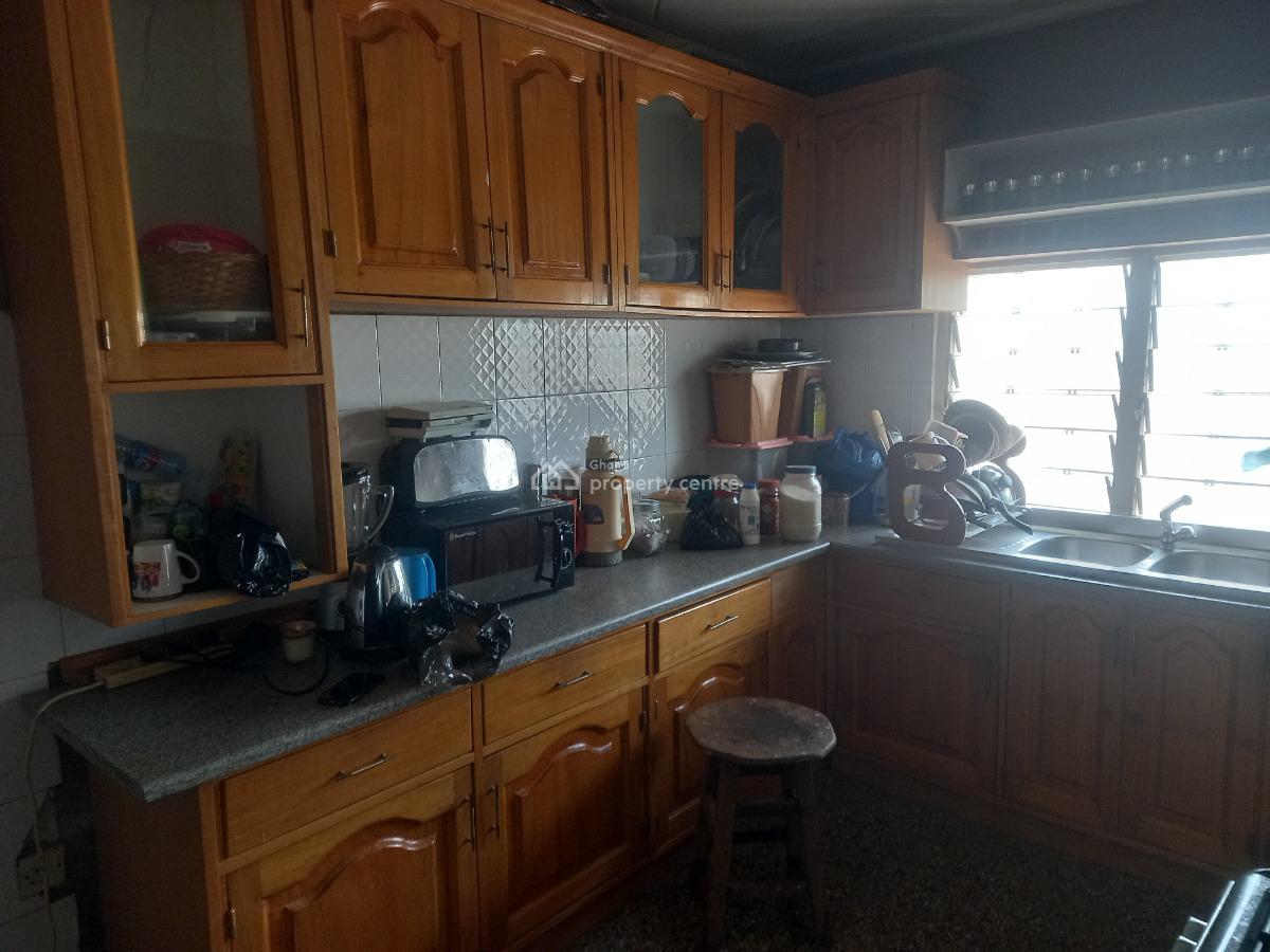 4 Bedrooms, Kwadaso Odineho, Near Pataase,  Santasi., Kumasi Metropolitan, Ashanti, House for Sale