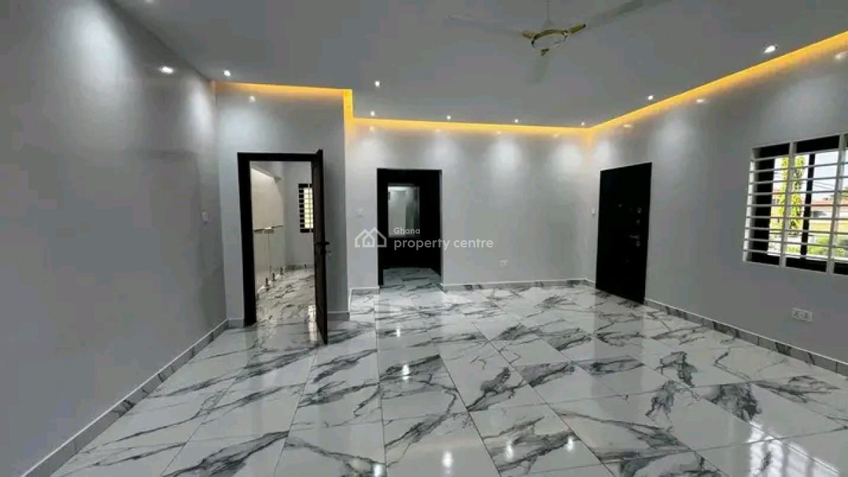 Luxurious 4-bedroom Smart Home @ Achimota, Achimota, Accra, Townhouse for Rent