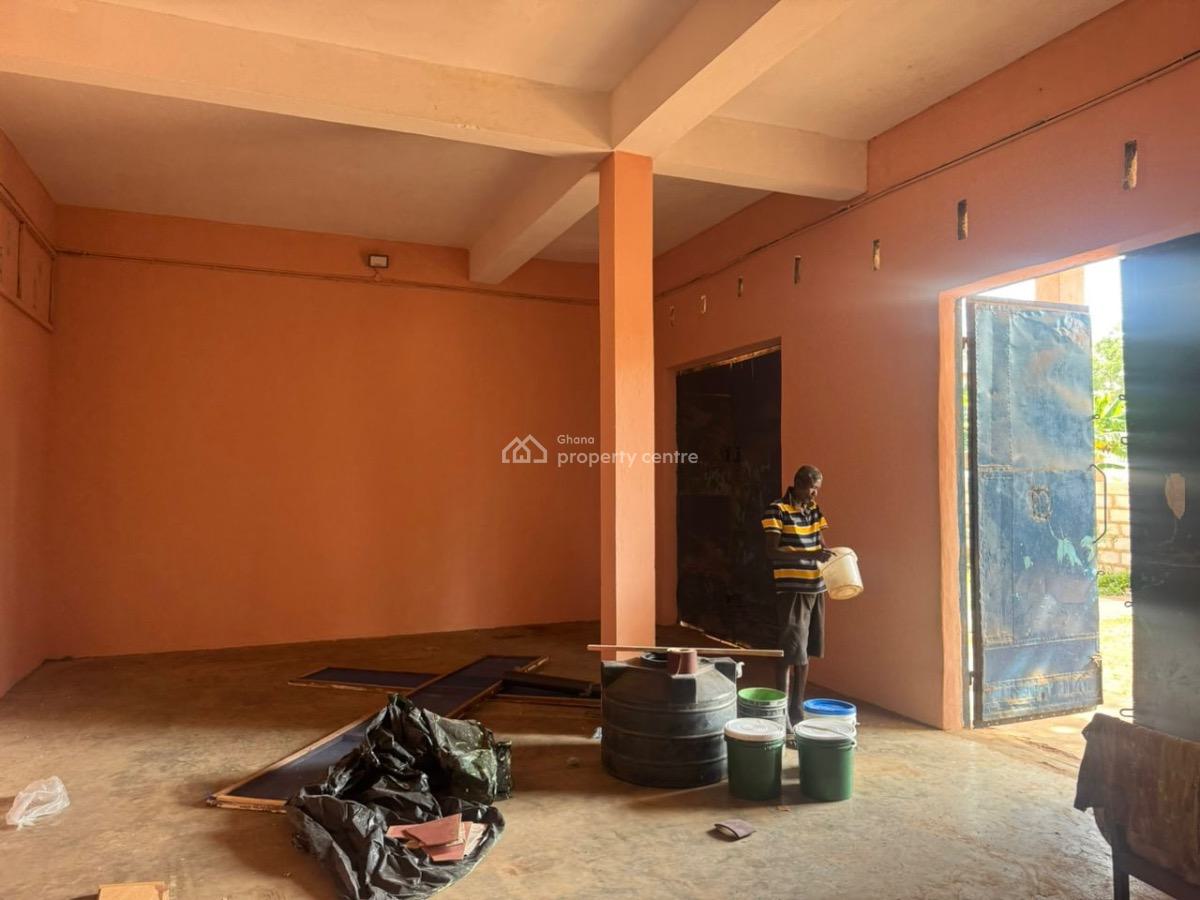 100 Sqm Warehouse at Tantra Hills, Tantra Hills, Achimota, Accra, Warehouse for Rent