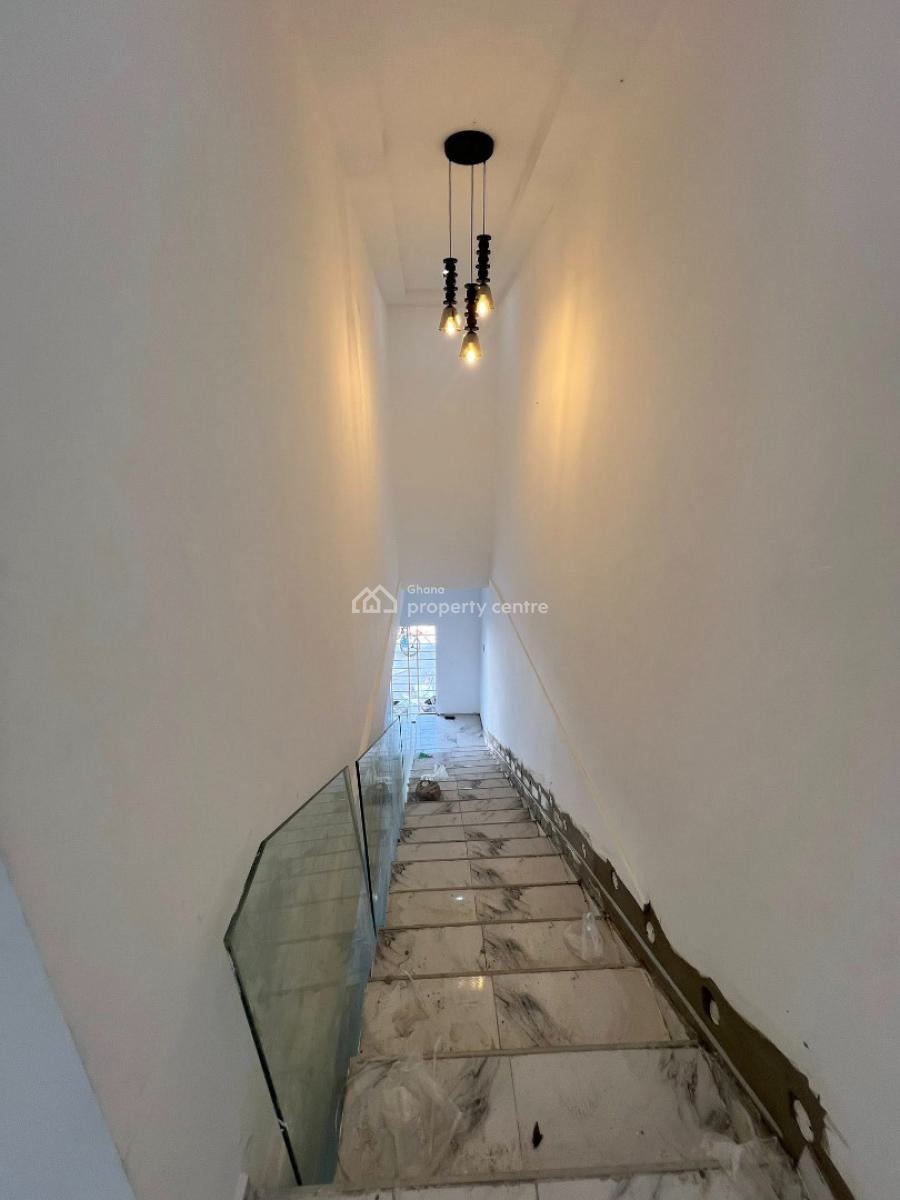 Executive Newly Built 4 Bedrooms, Agbogbloshie, Accra, House for Sale