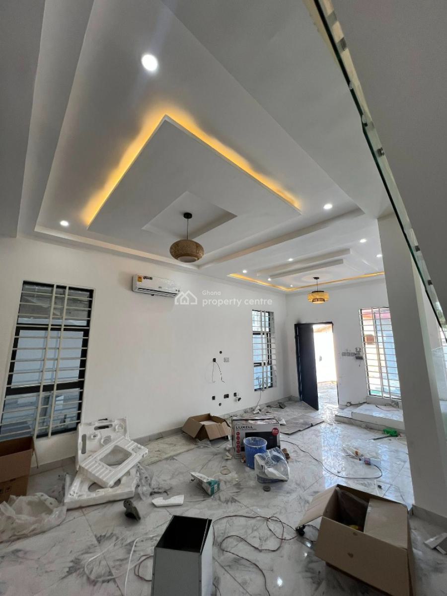 Executive Newly Built 4 Bedrooms, Agbogbloshie, Accra, House for Sale