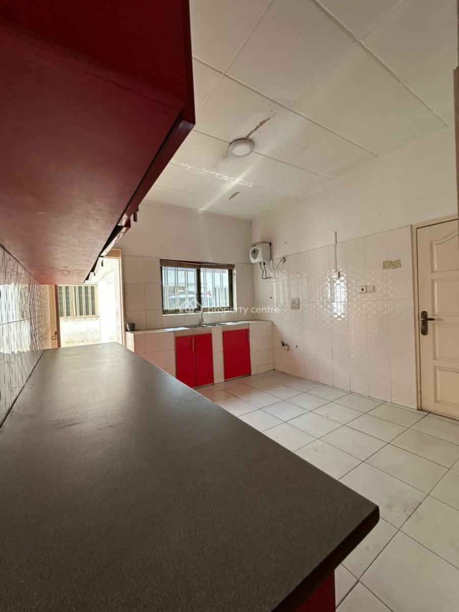 Executive All Rooms En-suite 6 Bedroom, Dzorwulu, Accra, House for Rent