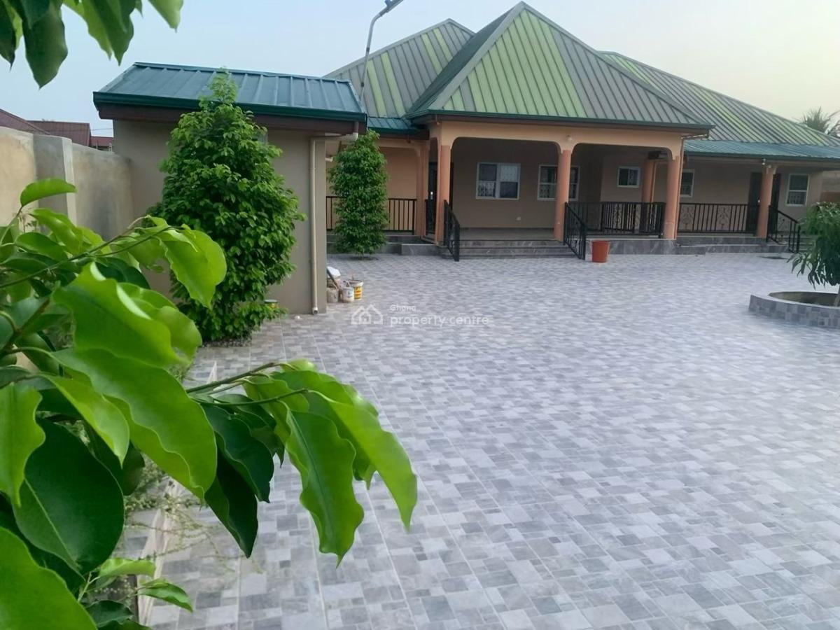 New 4 Master Bedroom House, Millennium City, Kasoa, Awutu-senya East, Central Region, Detached Bungalow for Sale