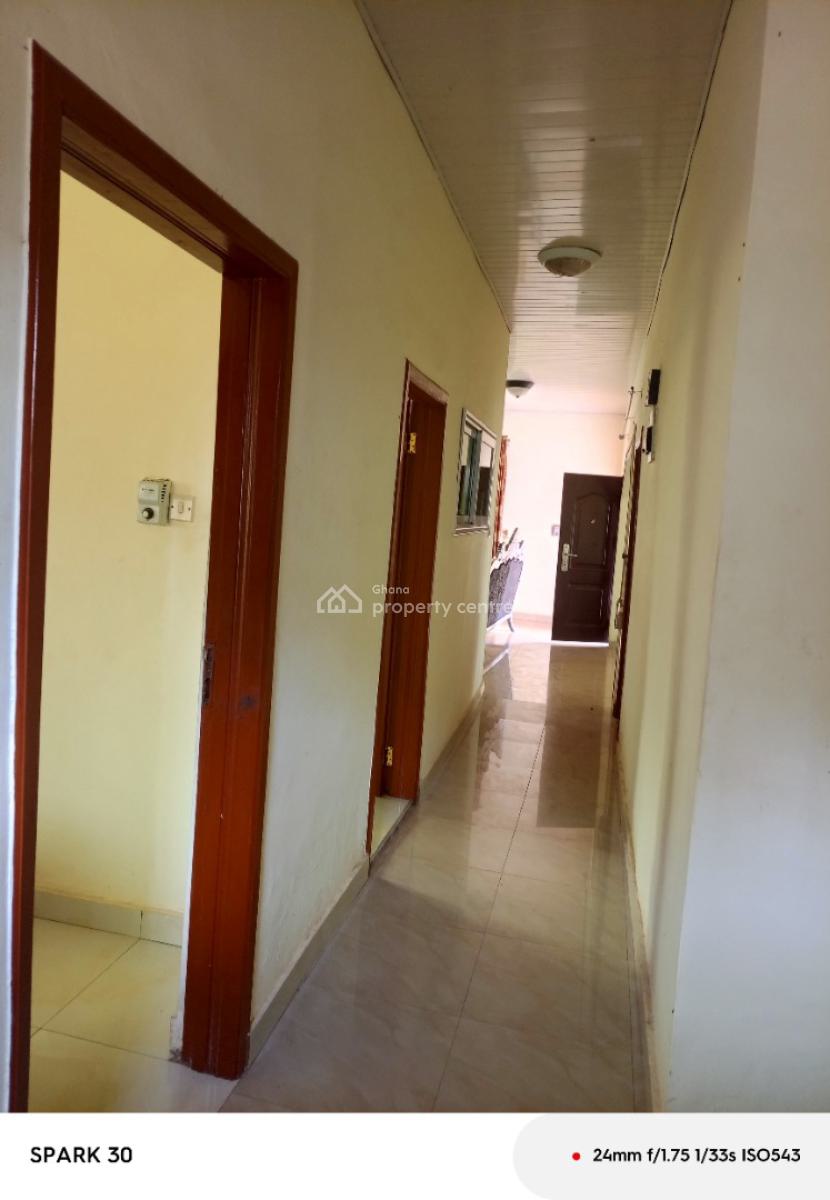 Semi Furnished 2 Master Bedroom House, Tuba Beach Drive Estate, Ga South Municipal, Accra, Detached Bungalow for Sale