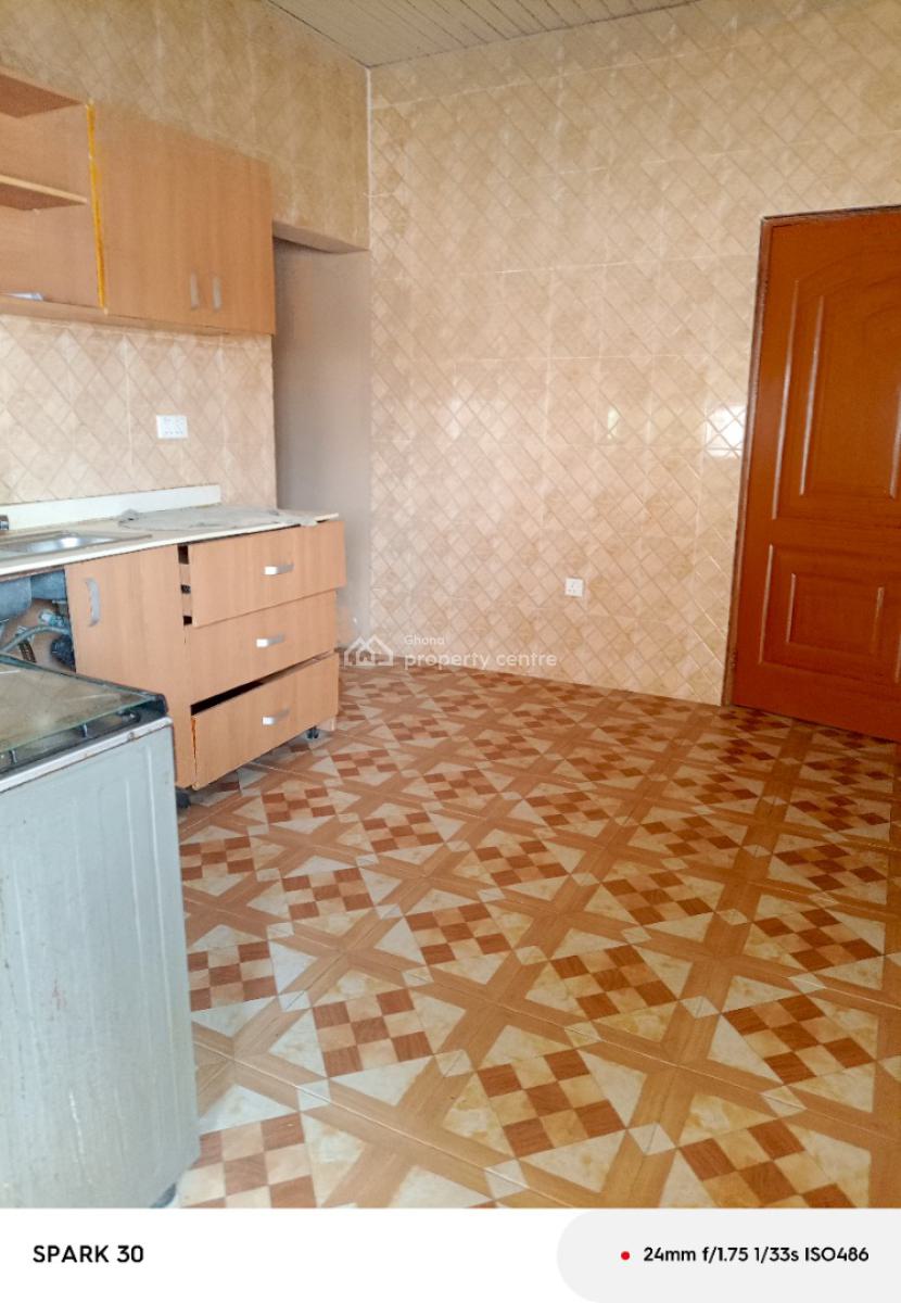 Semi Furnished 2 Master Bedroom House, Tuba Beach Drive Estate, Ga South Municipal, Accra, Detached Bungalow for Sale