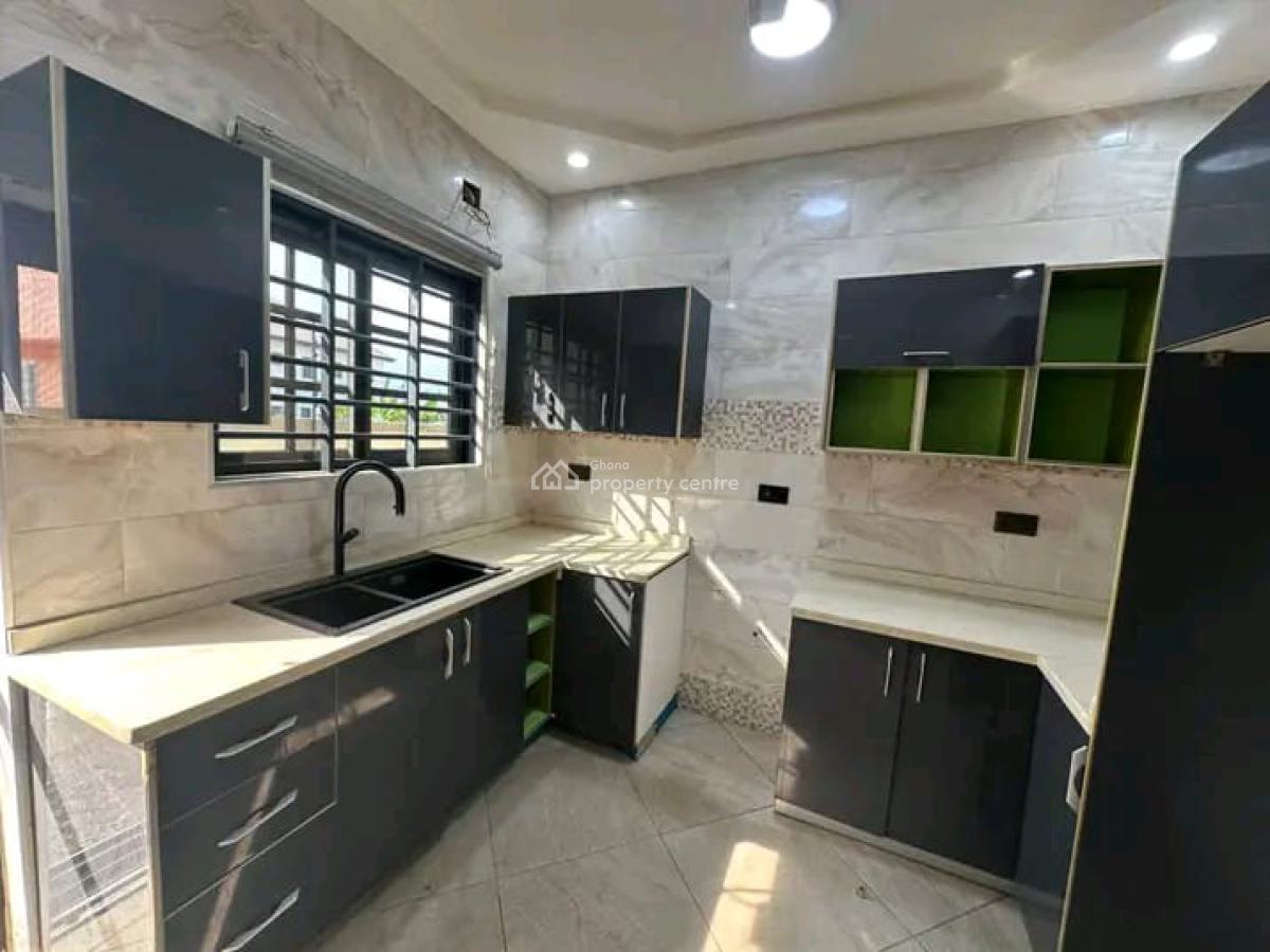 Executive 3-bedroom House, Ashaley Botwe, Adenta Municipal, Accra, House for Sale
