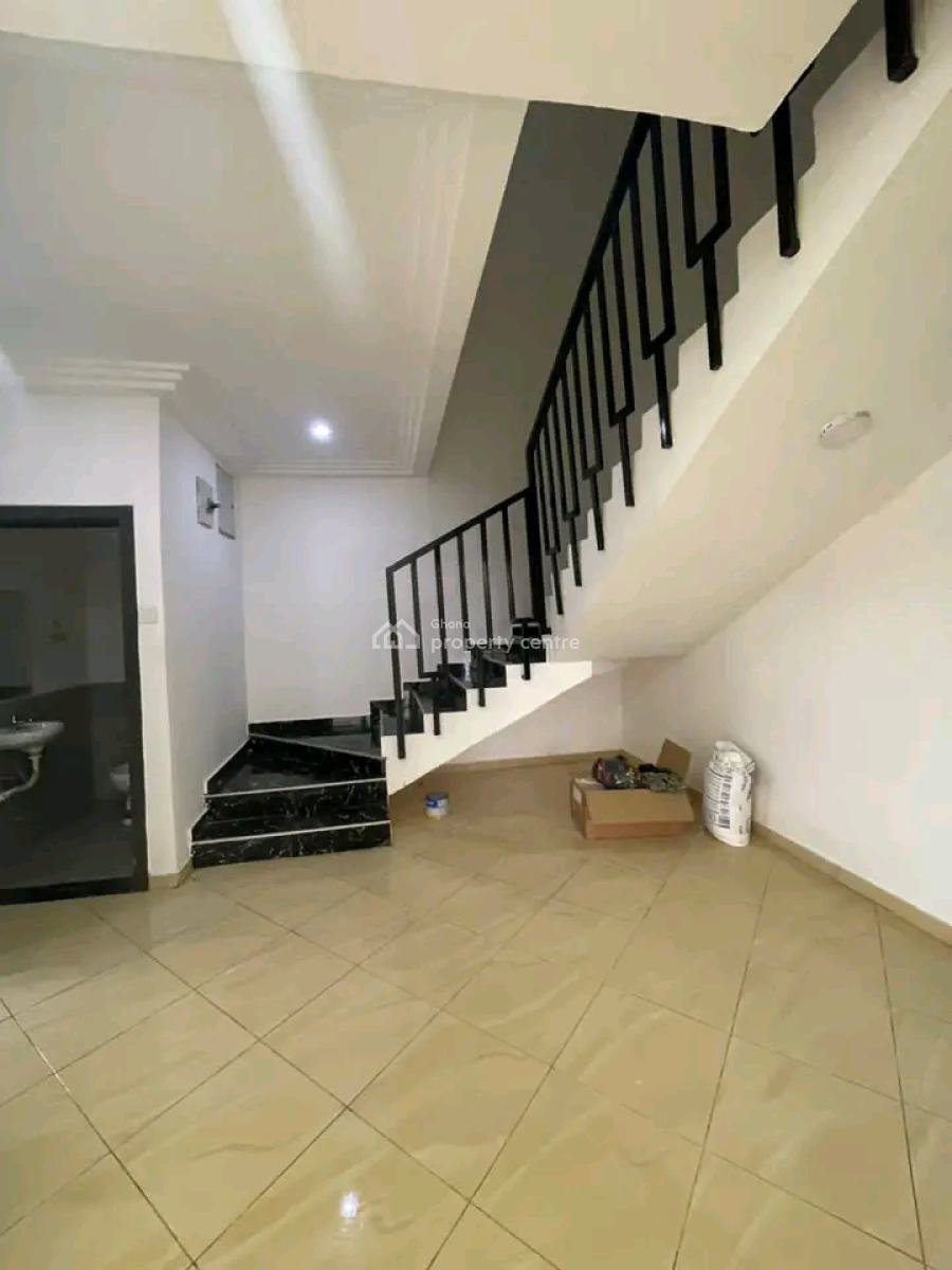 3-bedroom Semi Detached House, Pantang, Adenta Municipal, Accra, House for Rent